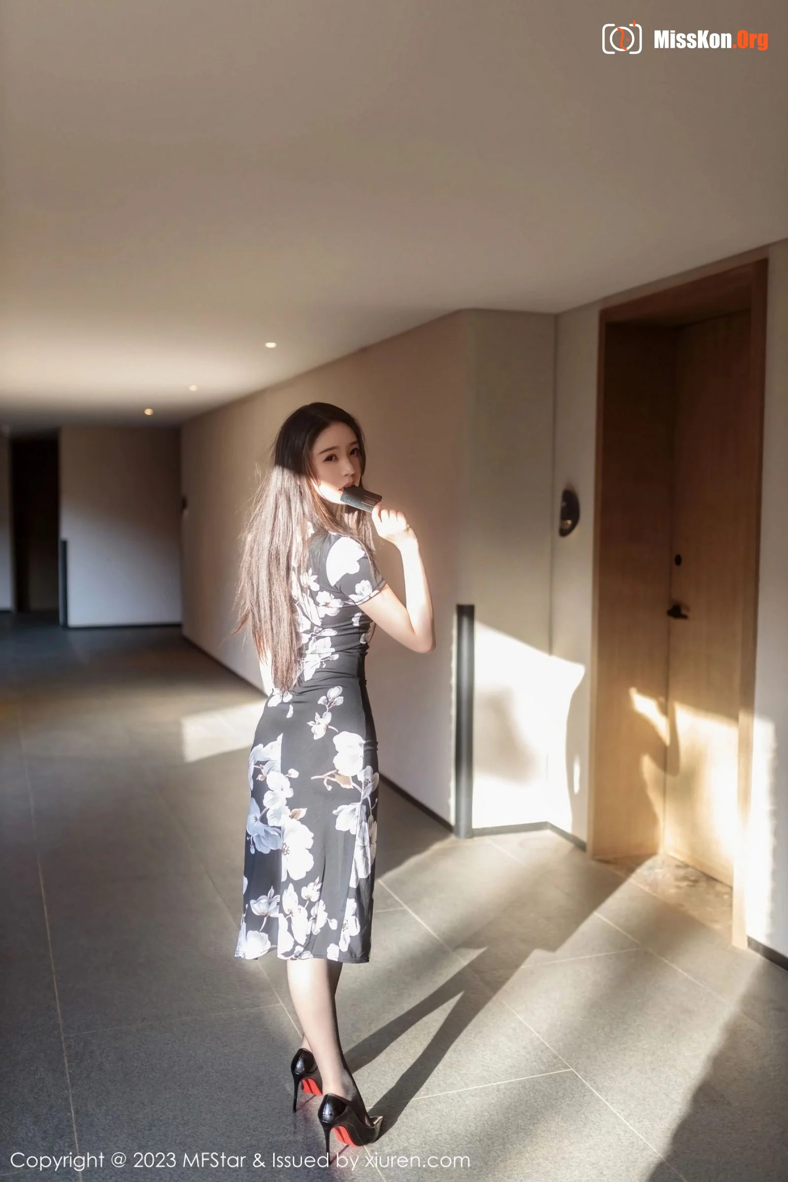Small wave - Photo 2
