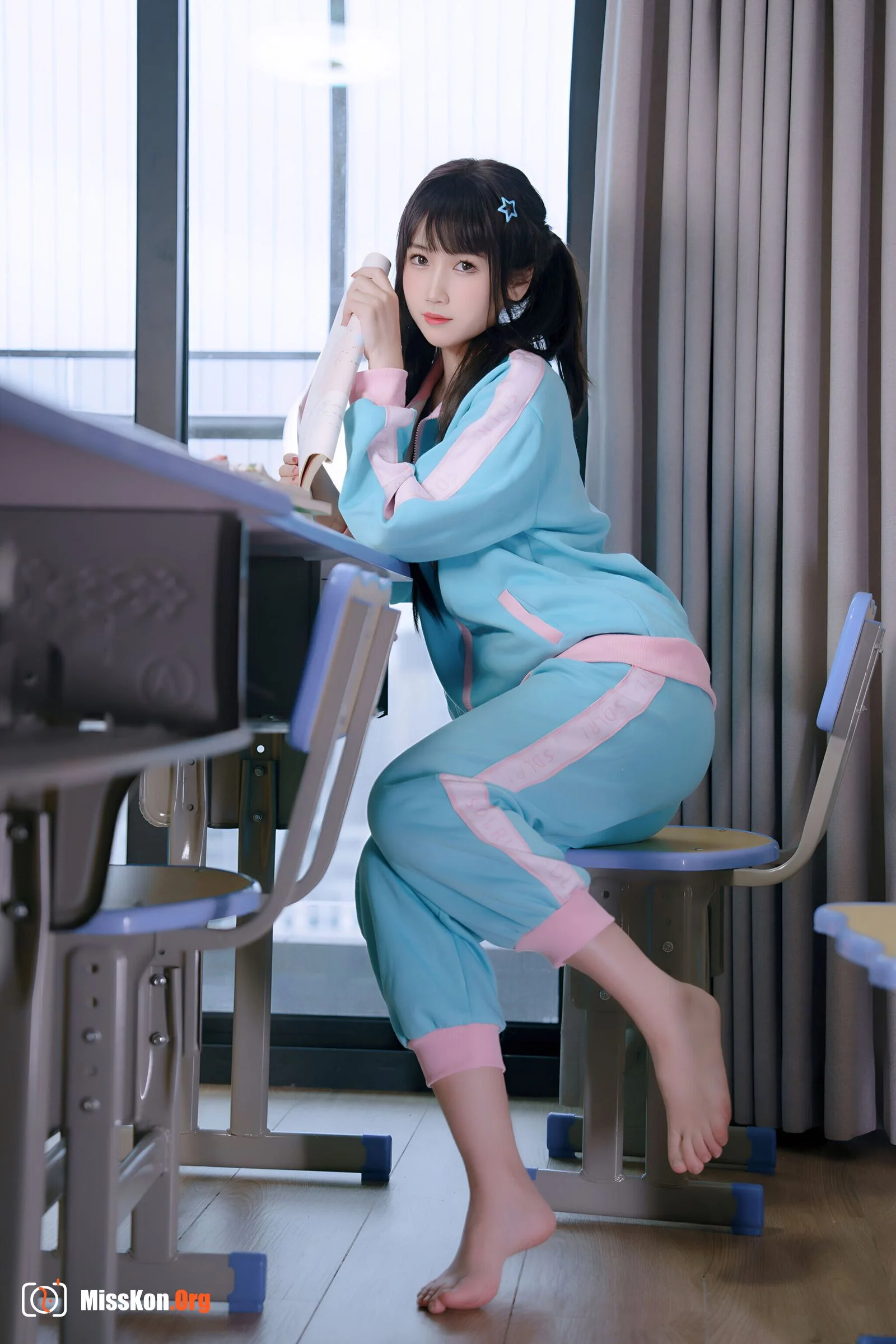 Smart Cat: Oiling Classroom Intern - Photo 2