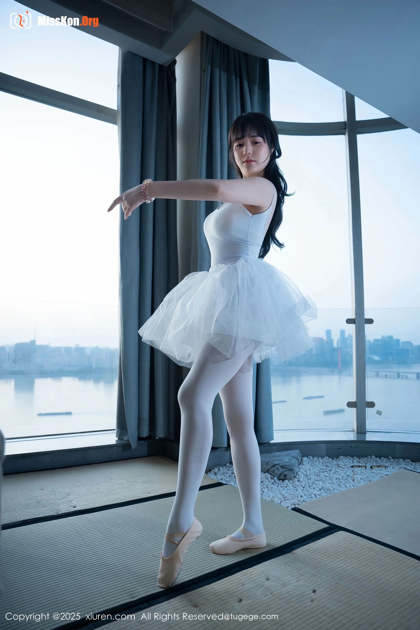 Soft Feelings - Photo 25