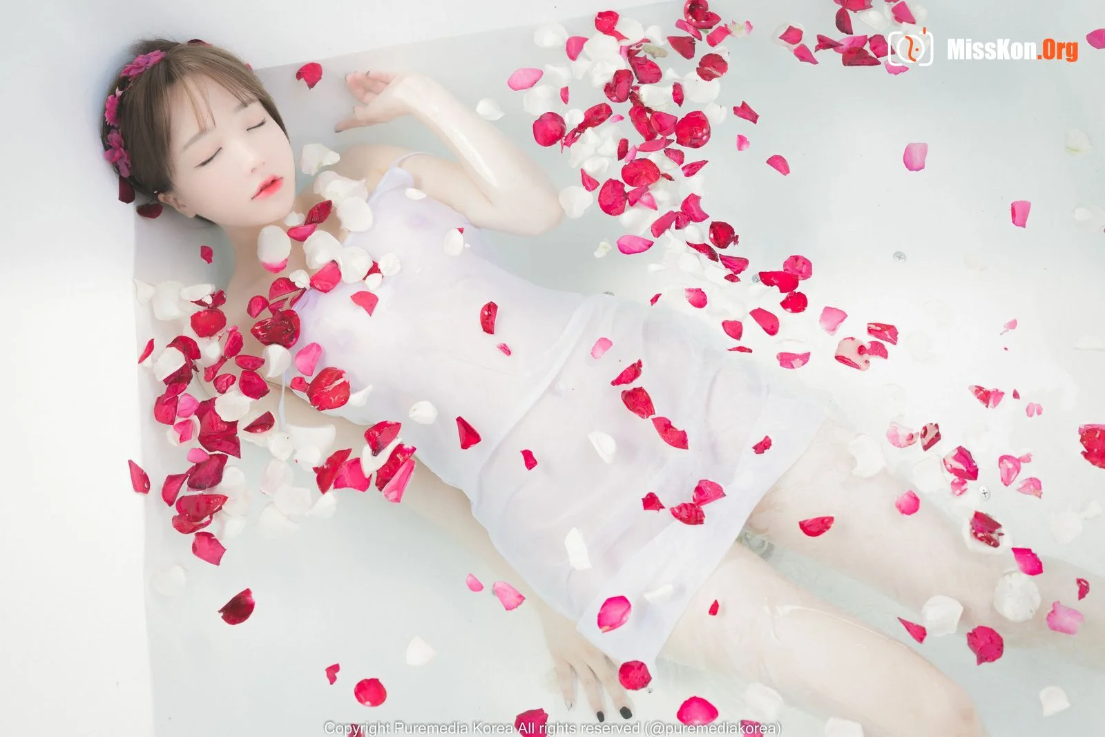 Son Ye-Eun - Photo 91