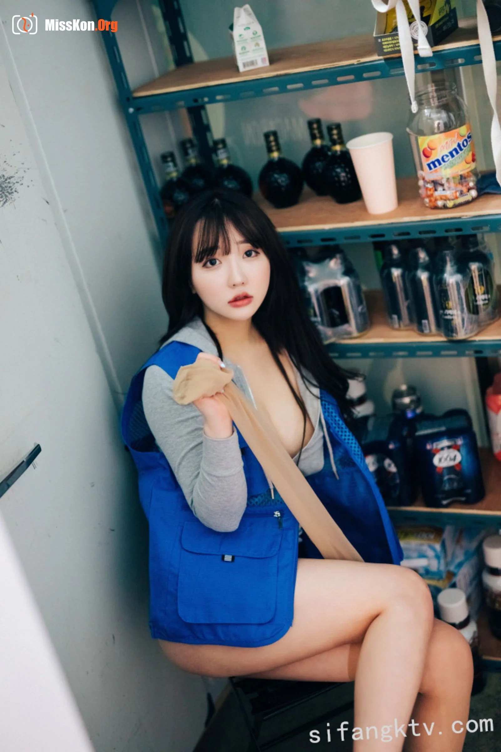 Son Ye-Eun: Convenience store part timer - Photo 56