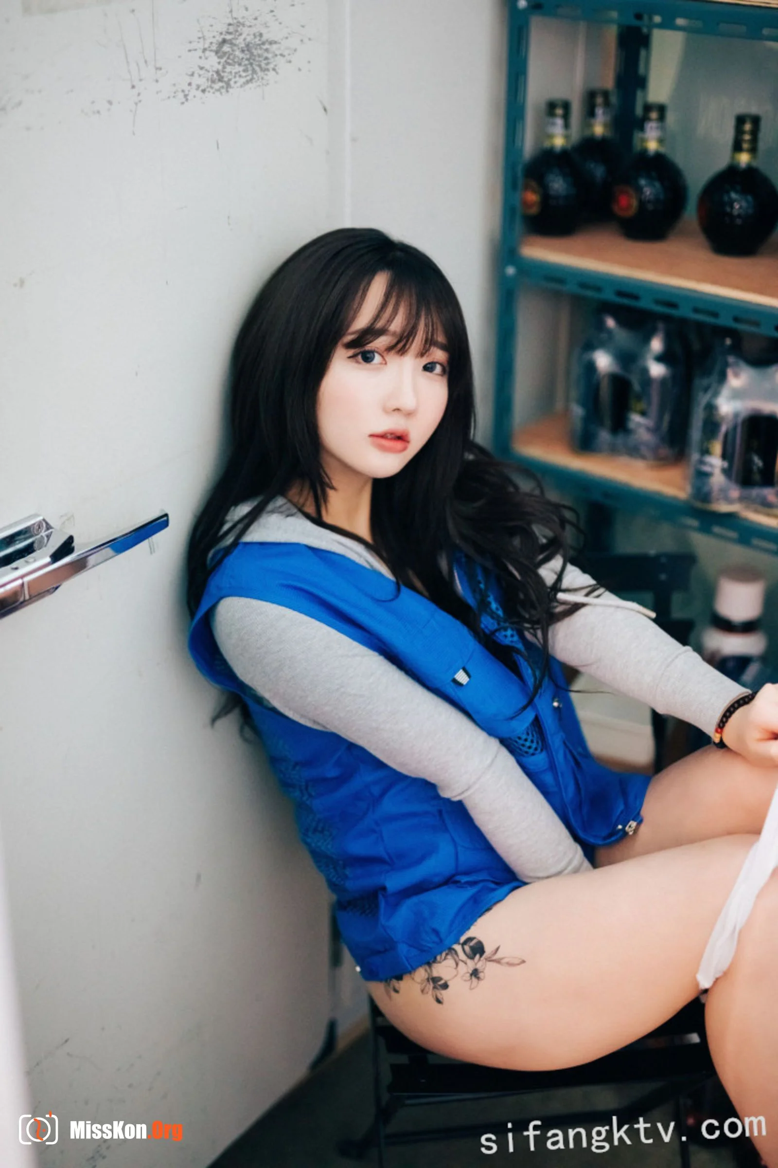 Son Ye-Eun: Convenience store part timer - Photo 60