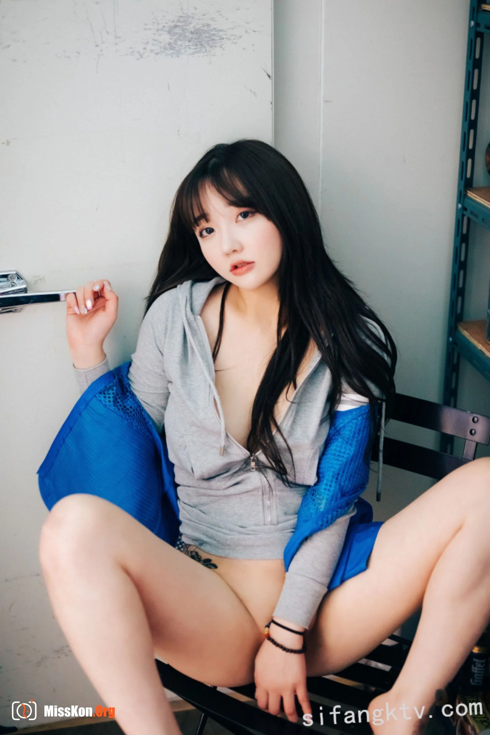 Son Ye-Eun: Convenience store part timer - Photo 63