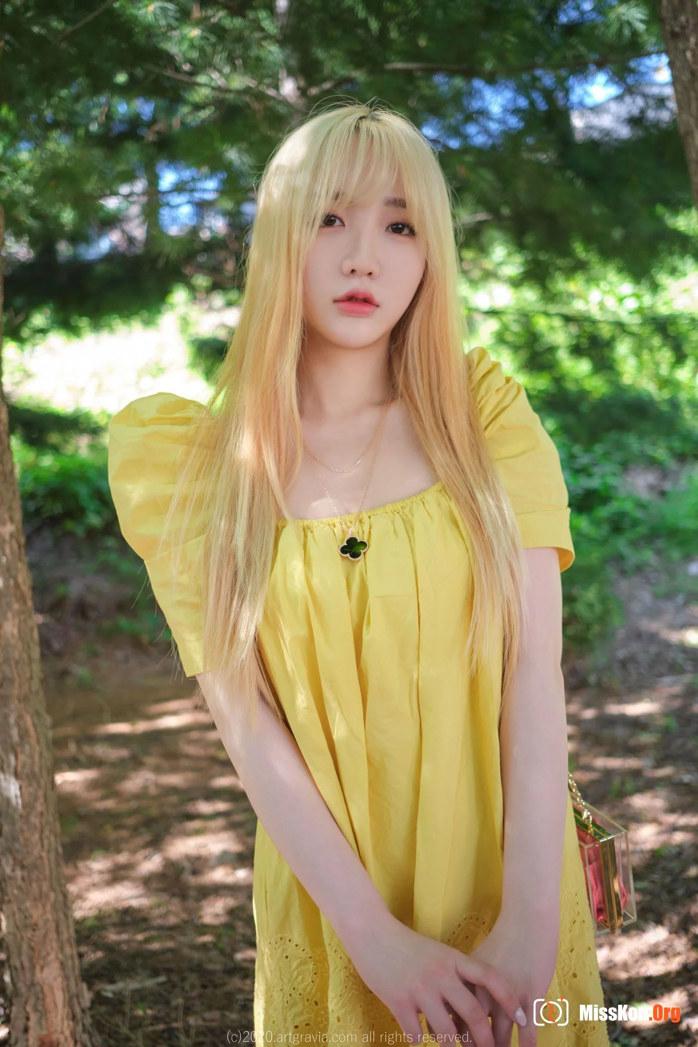 Son Ye-Eun - Photo 9