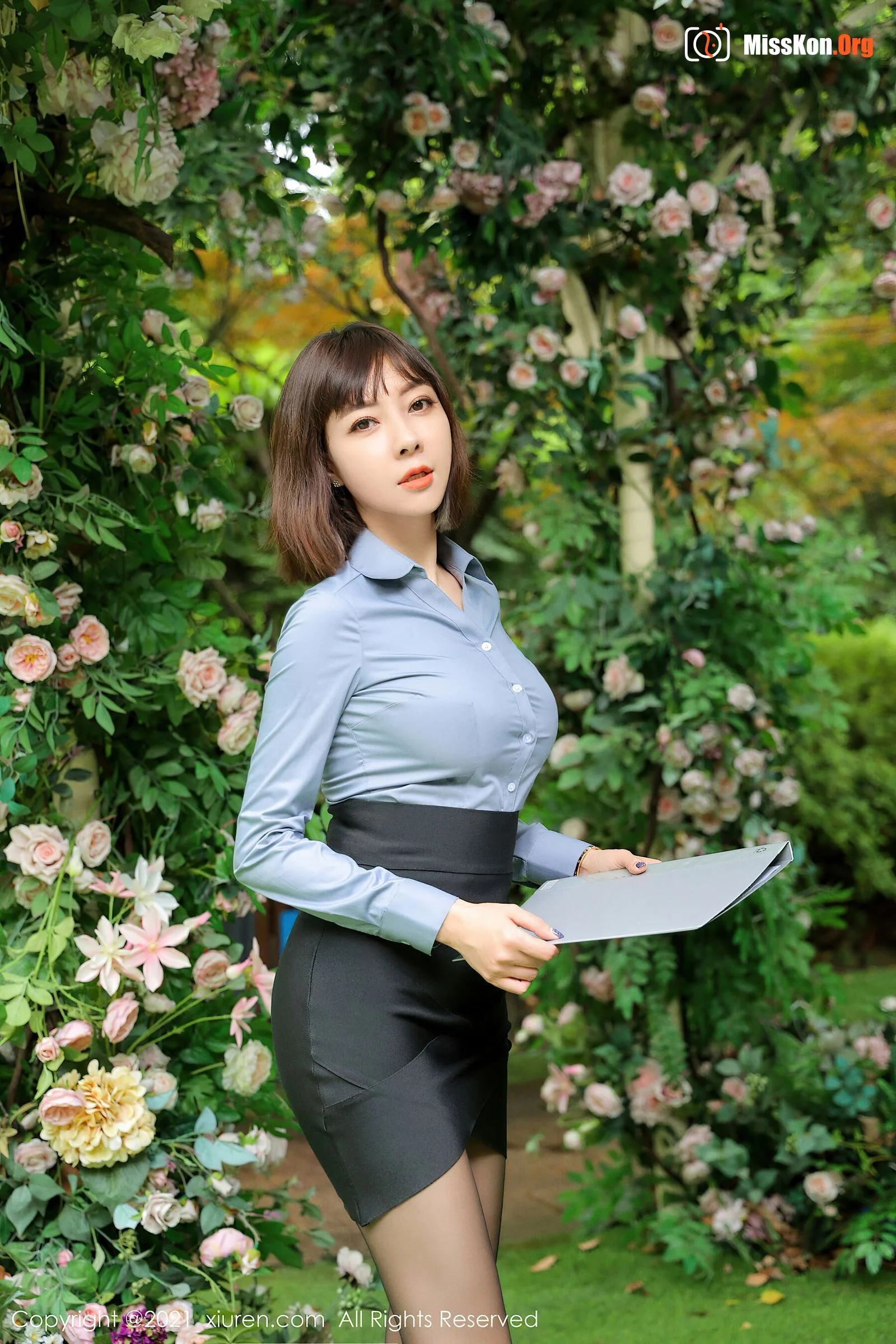 Song Guoer - Photo 19