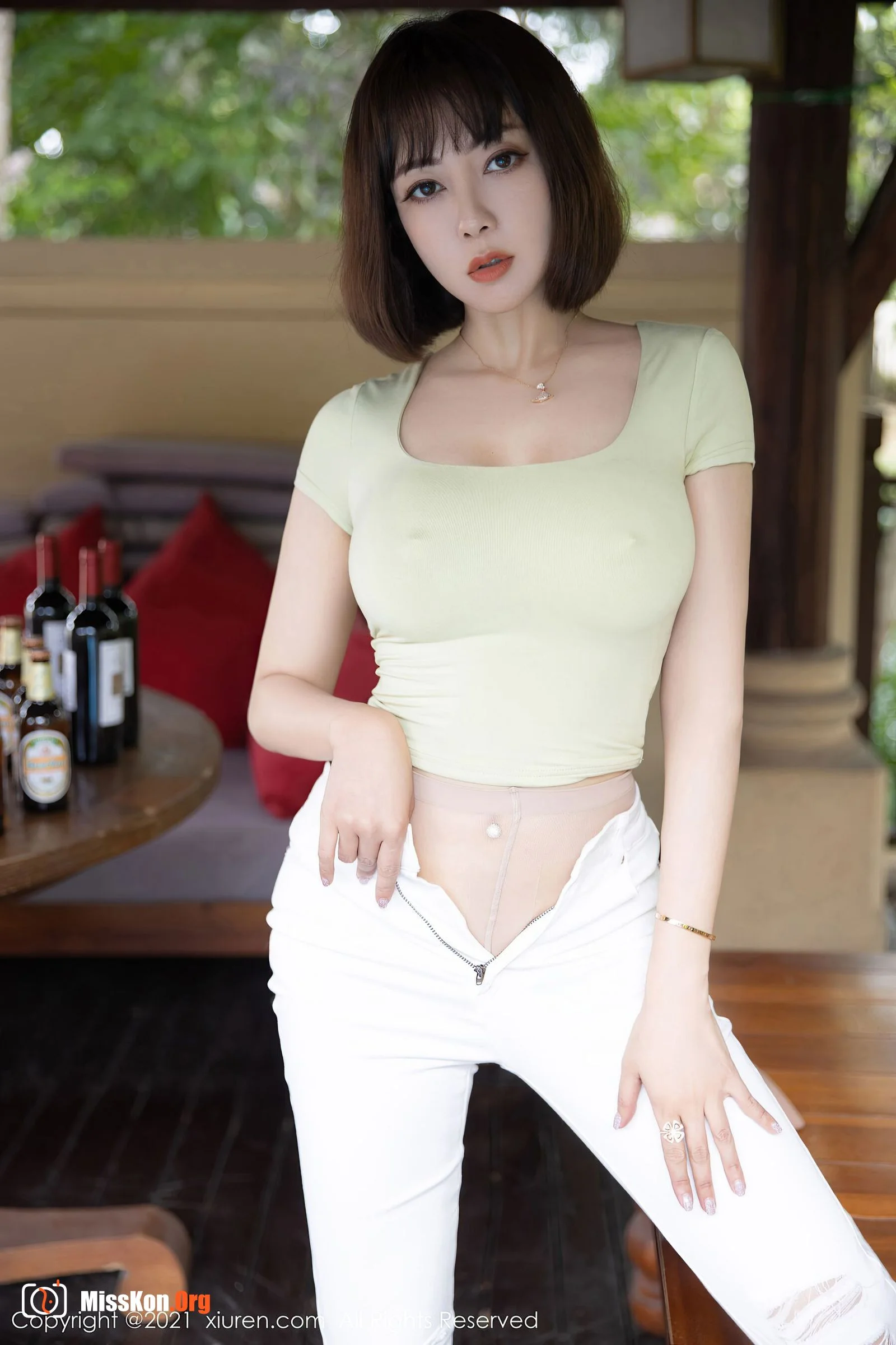 Song Guoer - Photo 2
