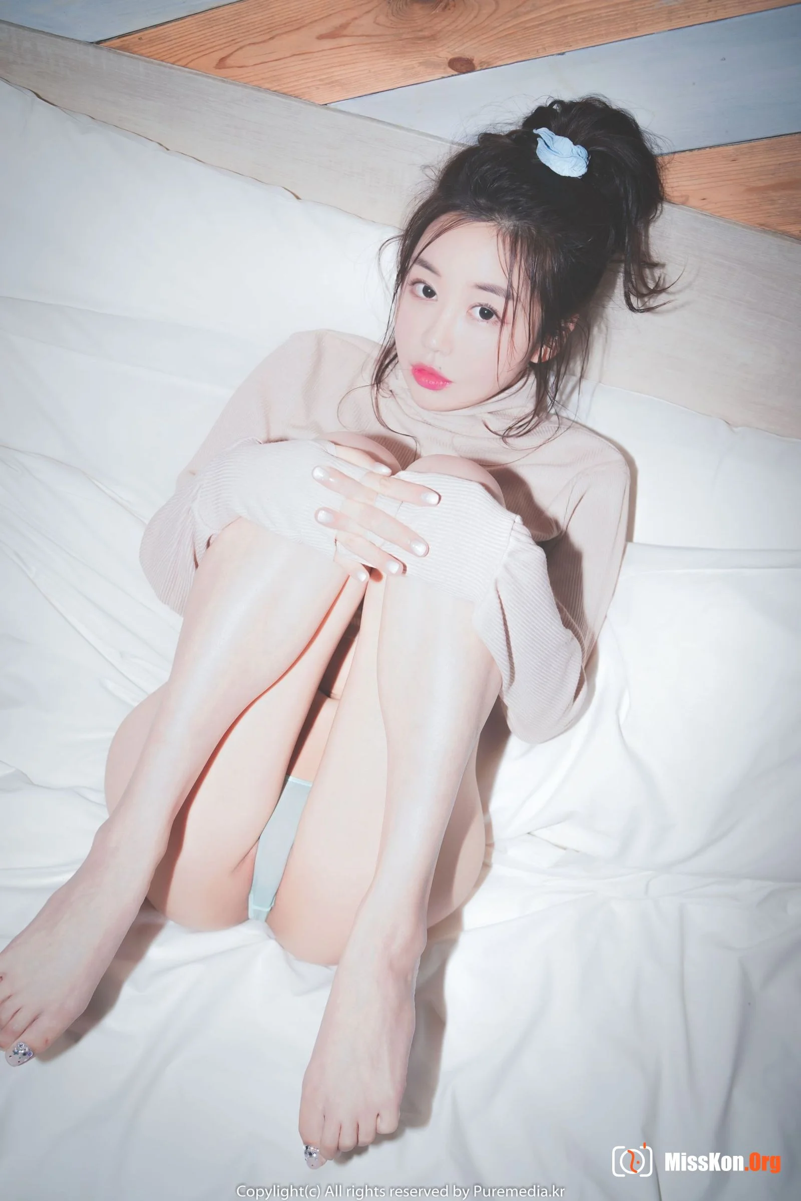 Song Leah - Photo 18