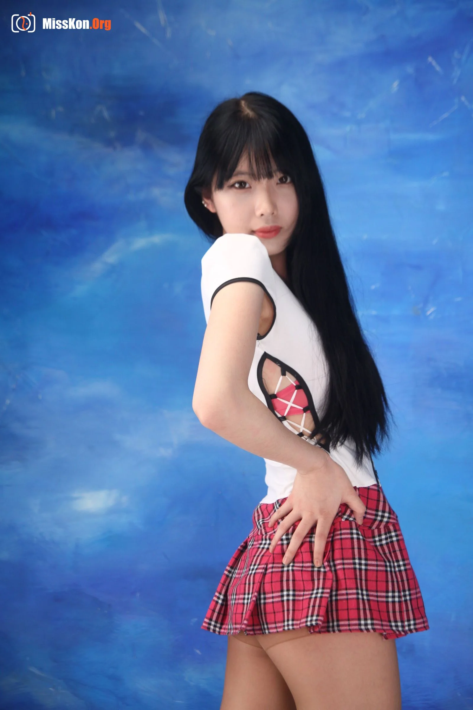 South Korean Entertainment Industry Massive Leak of Nude Photos P51 - Photo 9
