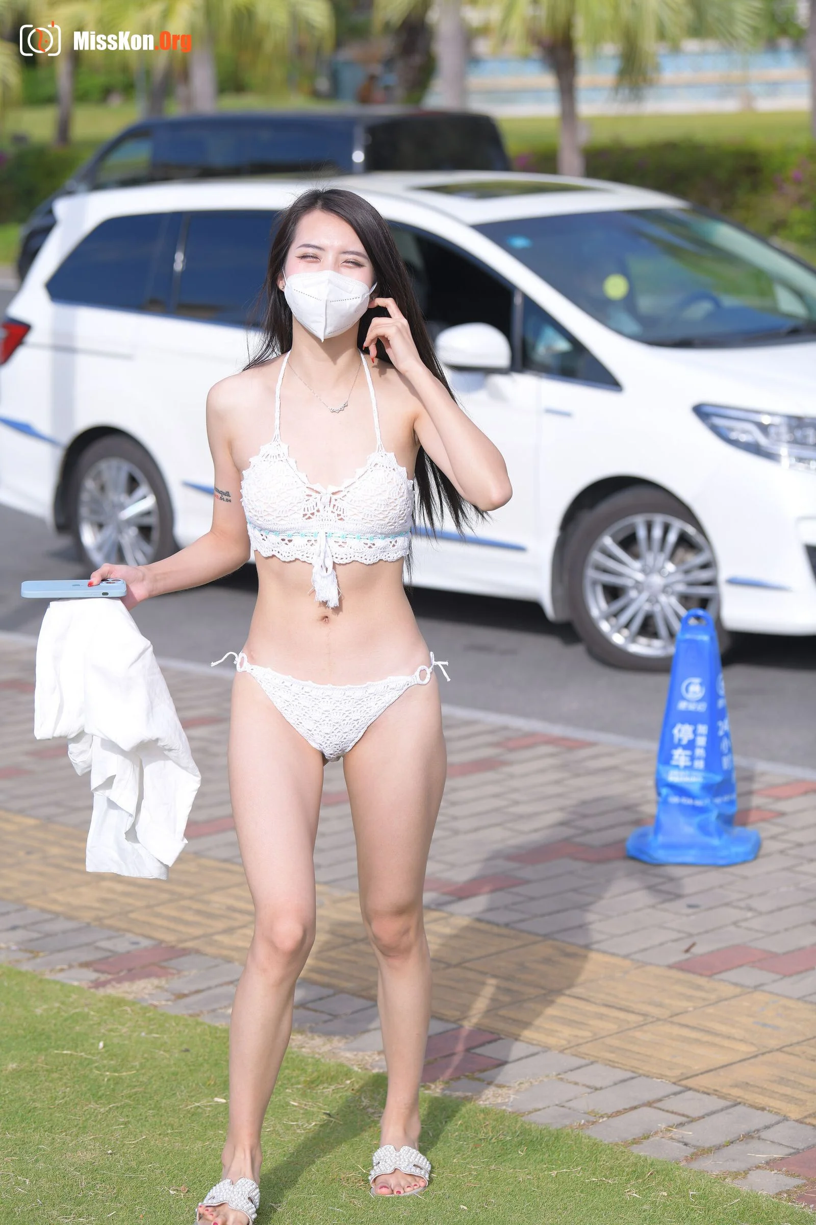 South Sea Lover (Magic Mirror Street Photography: The Beginning) - Photo 7