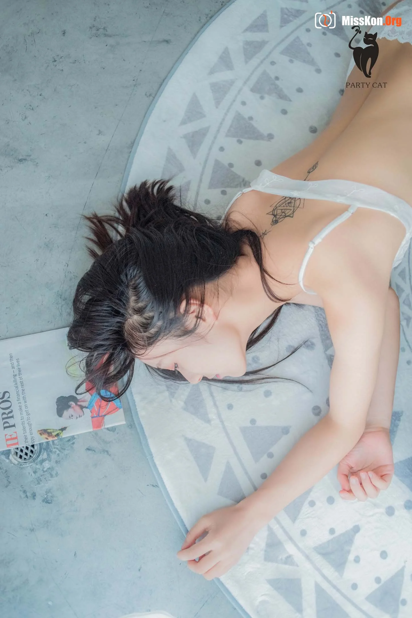 Special Issue: Jade Girl (special issue) - Photo 6