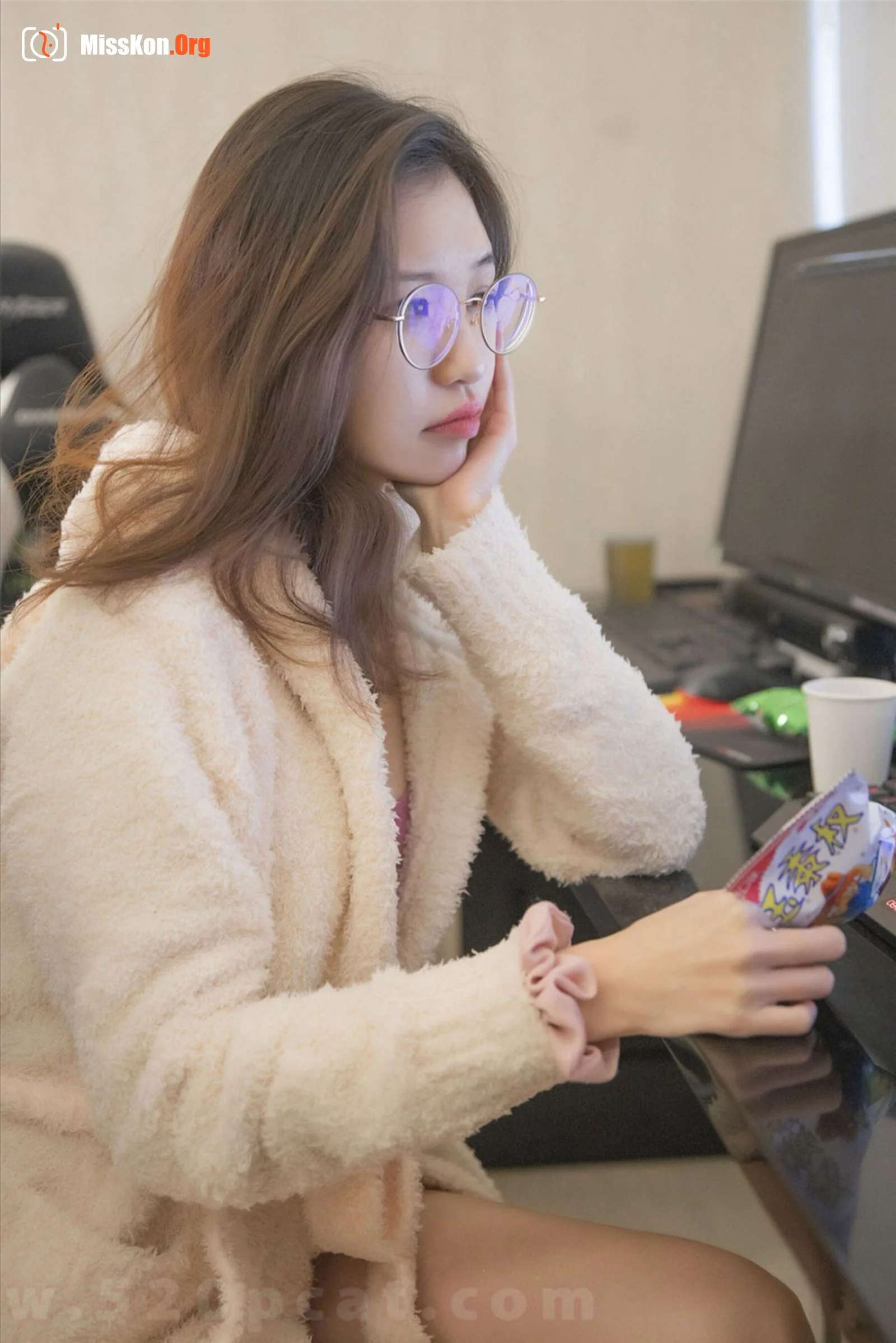 Special Issue: League of Legends (2020-05-09) - Photo 13