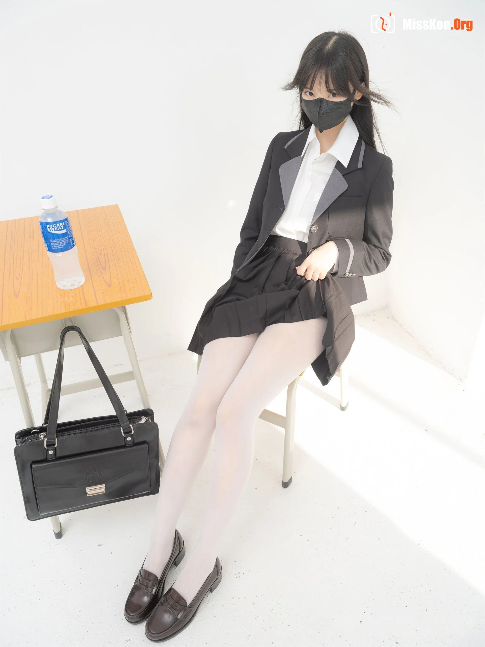 staff - Photo 2