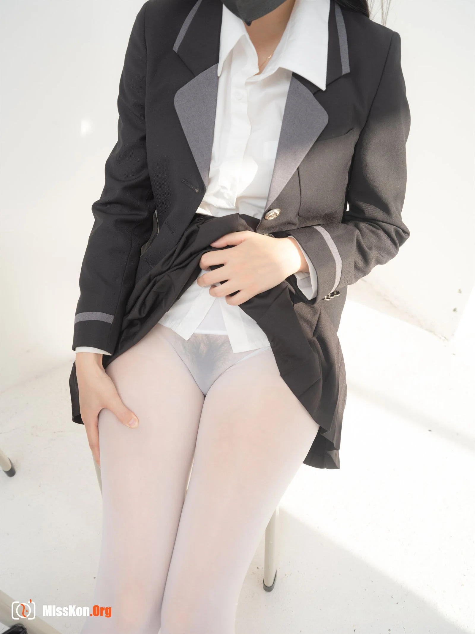 staff - Photo 4