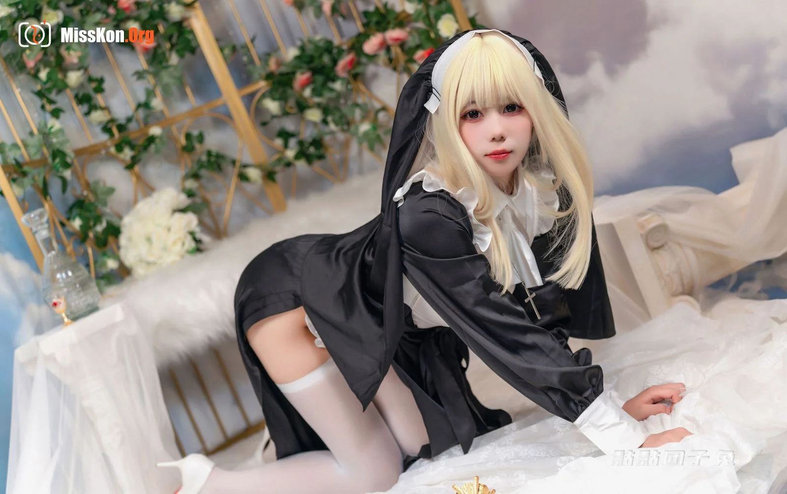 Sticky bunny: Nun - Photo 8