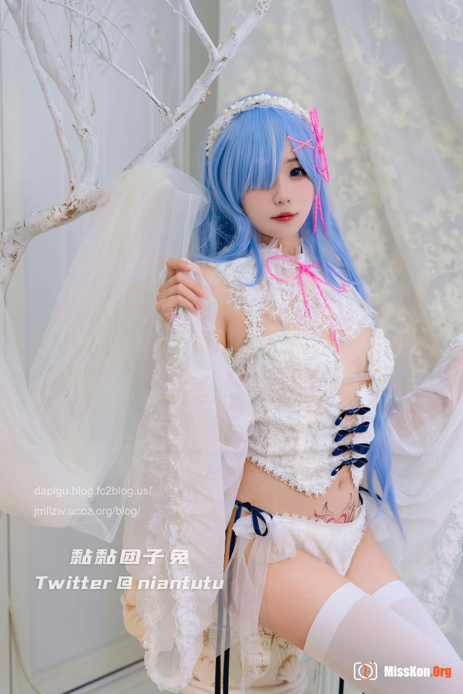 Sticky bunny: Rem I DO - Photo 16