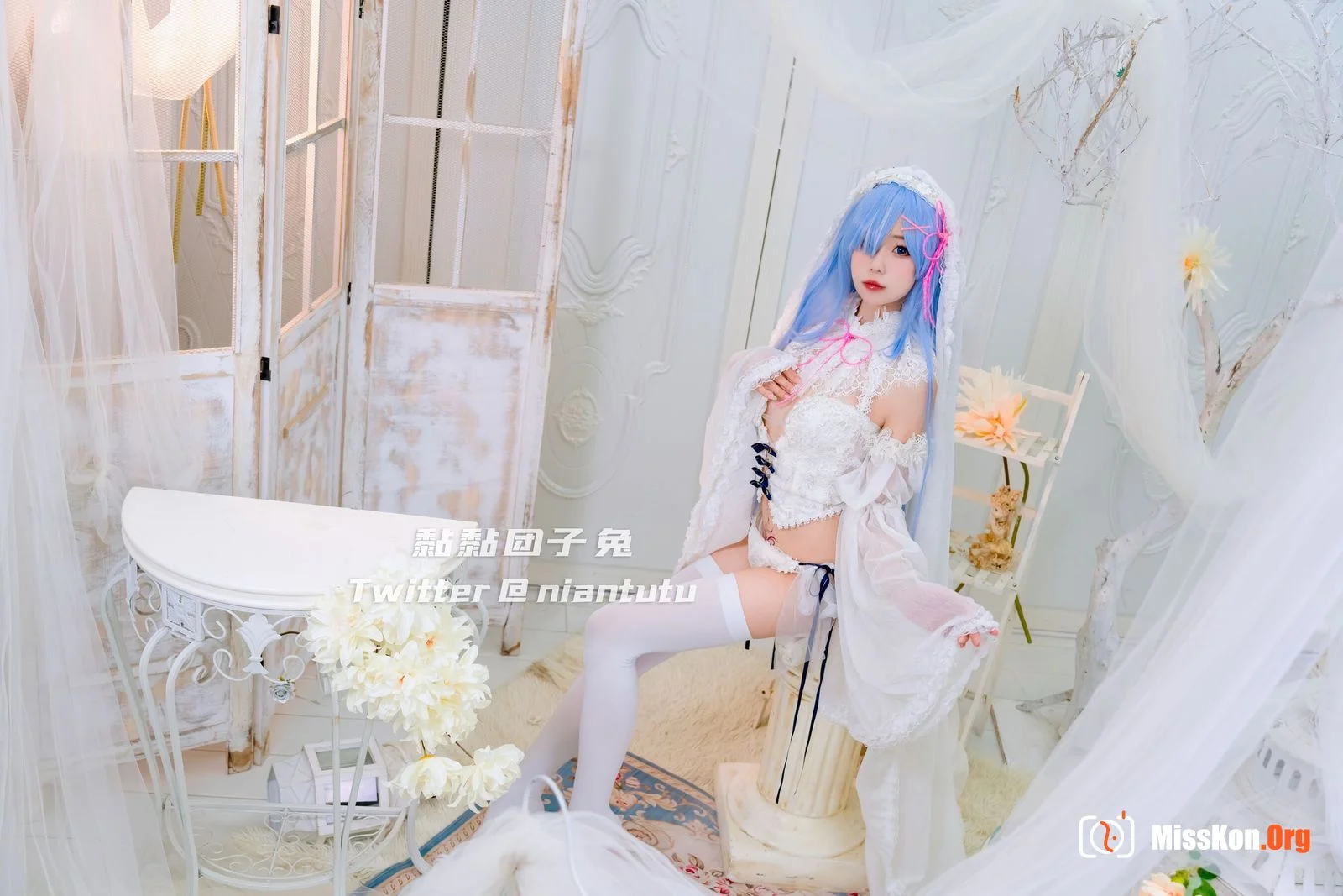 Sticky bunny: Rem I DO - Photo 3