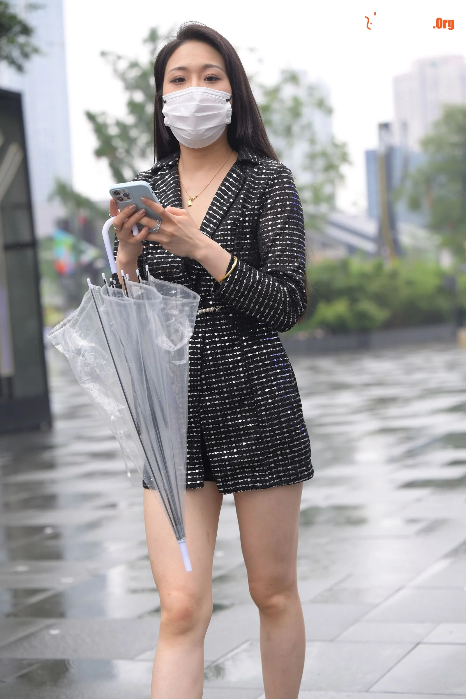Street photography works by Don’t Eat Eggs: The city with you is beautiful even when it rains (Magic Mirror Street Photography: Don’t Eat Eggs) - Photo 19