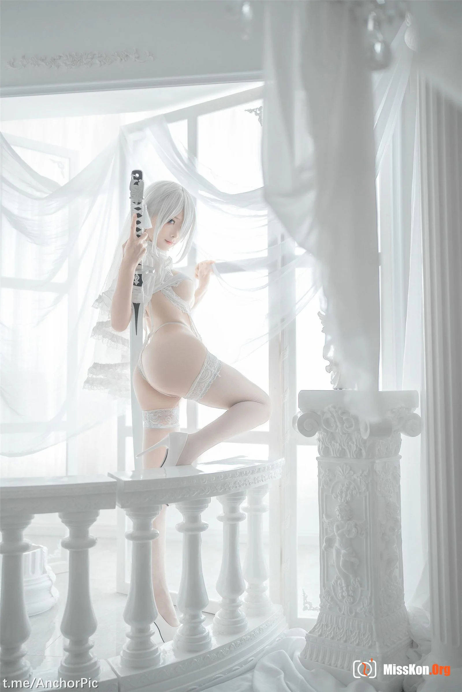 Stupid Momo: 2B White Wedding Dress - Photo 14