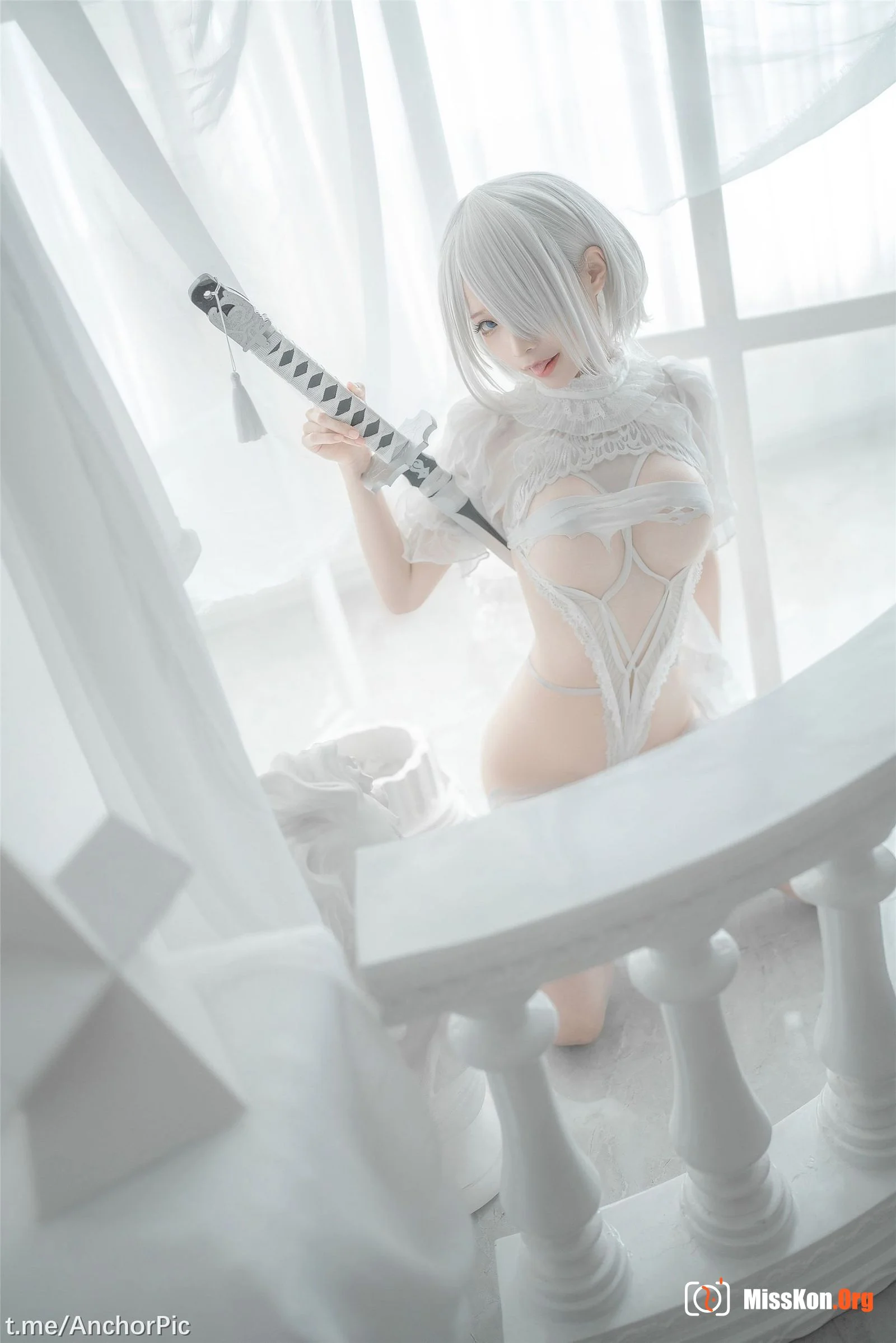 Stupid Momo: 2B White Wedding Dress - Photo 18
