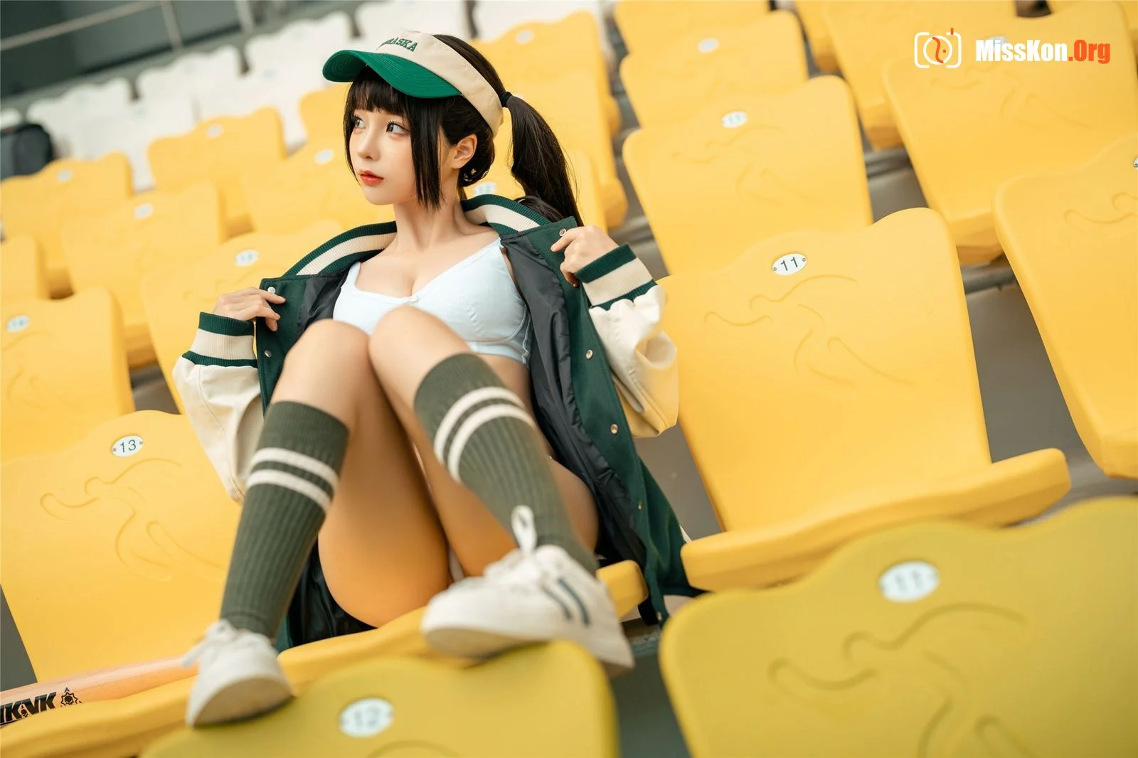 Stupid Momo: Baseball Girl - Photo 17