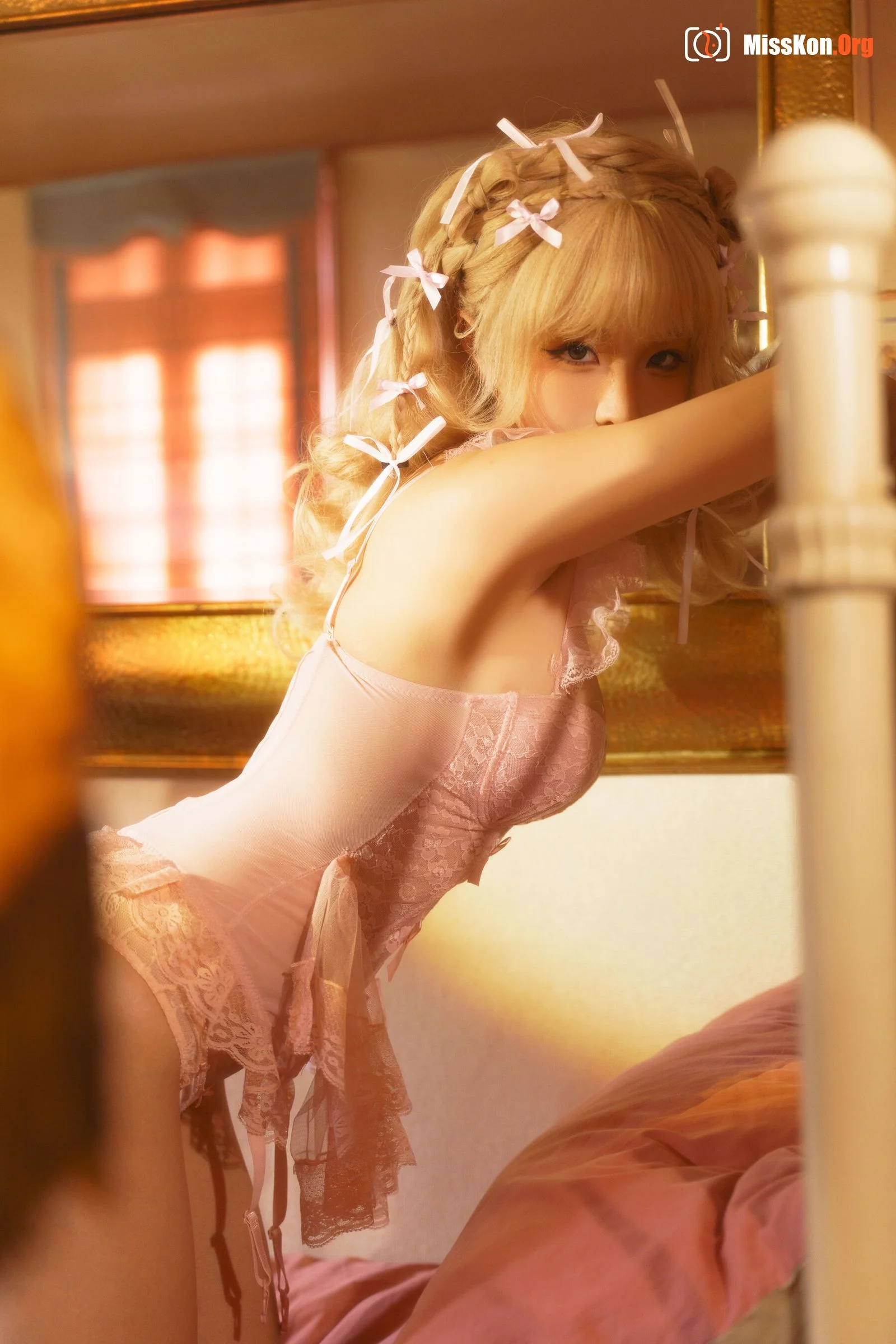 Stupid Momo: Blonde Bow - Photo 9