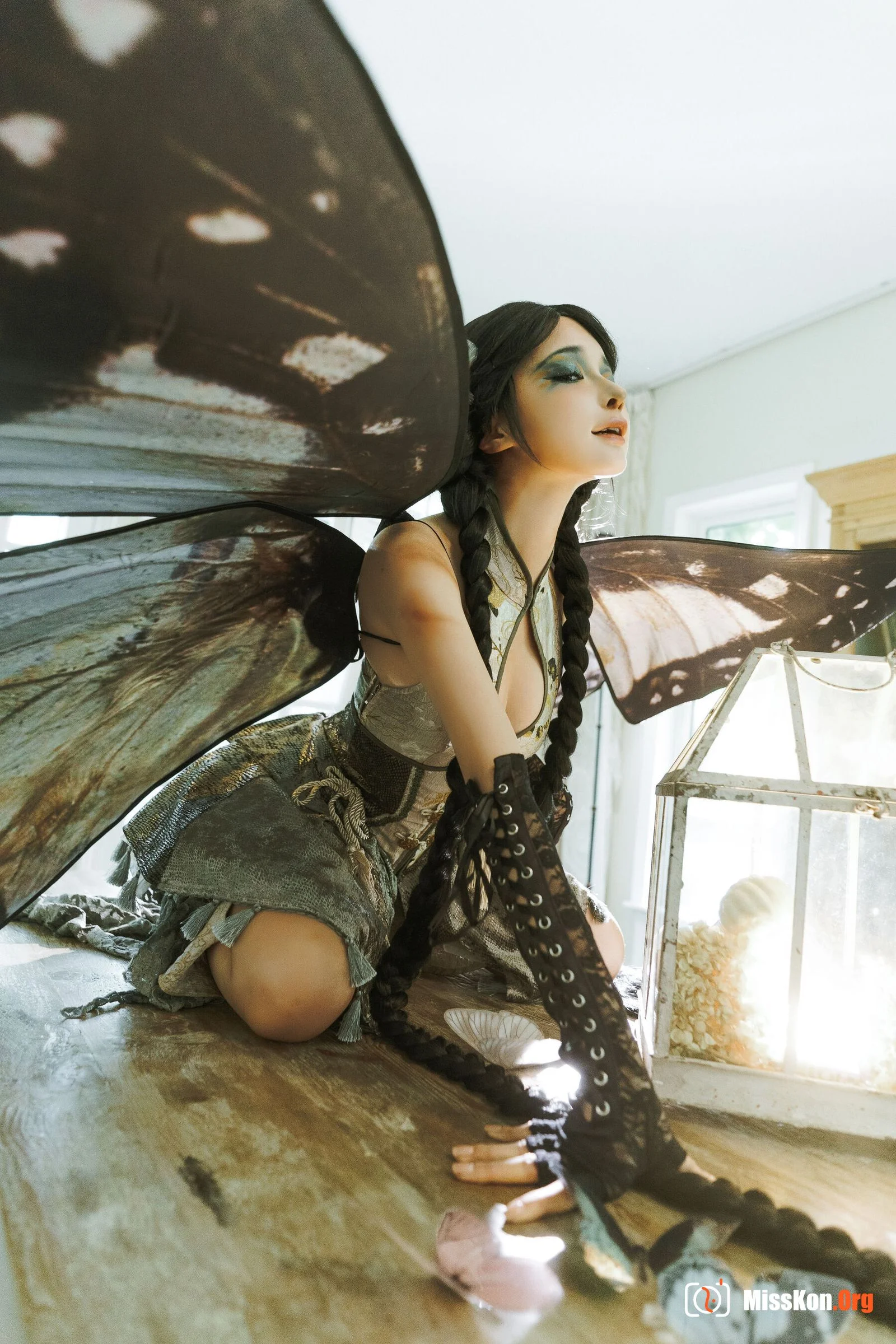 Stupid Momo: Dead Leaf Butterfly - Photo 14