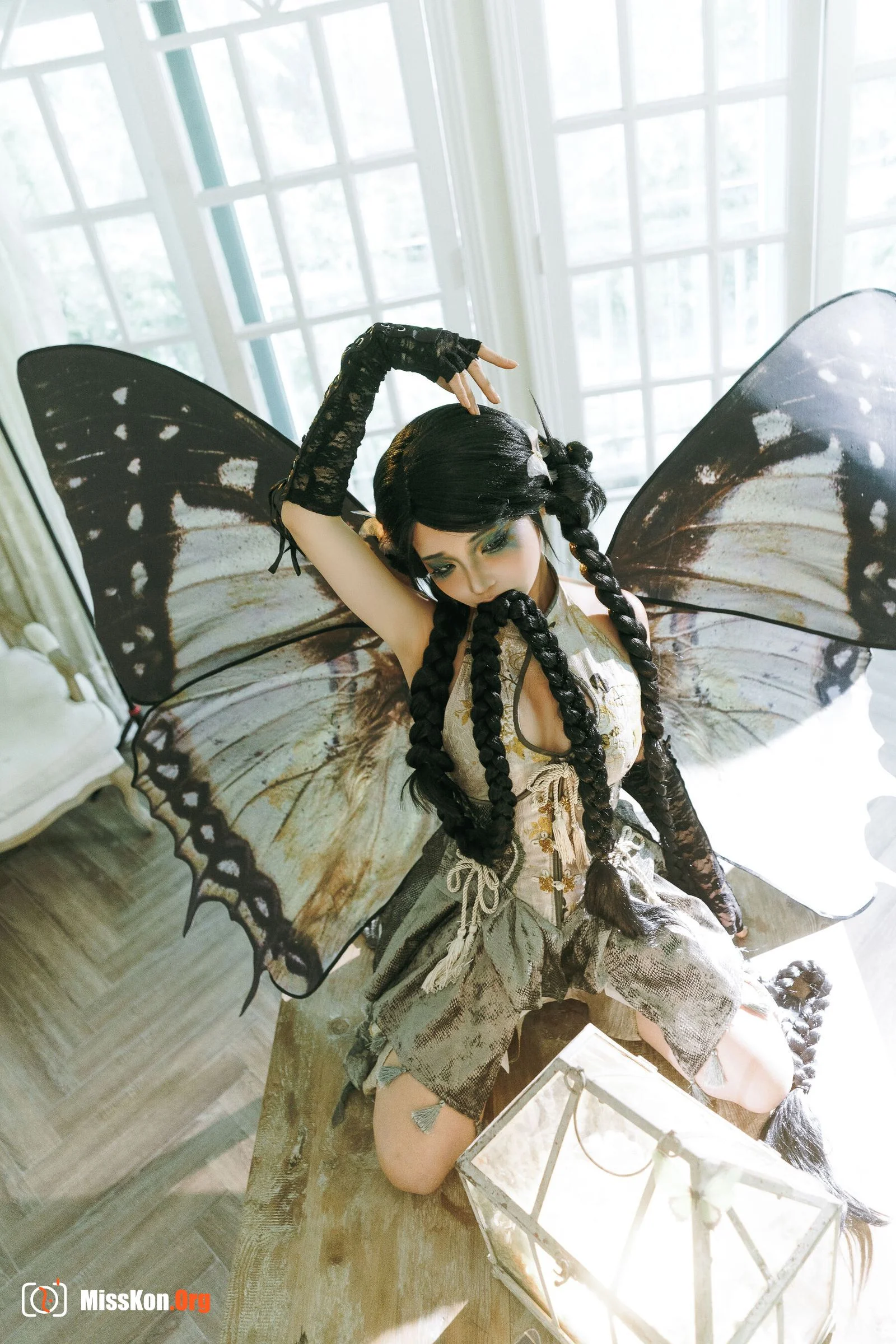 Stupid Momo: Dead Leaf Butterfly - Photo 9