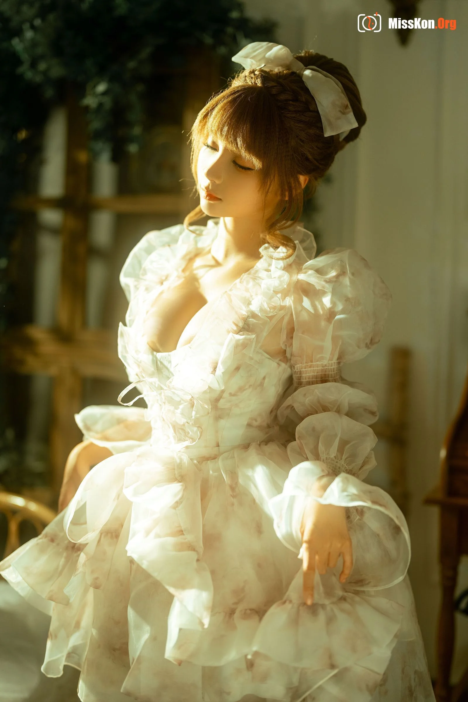 Stupid Momo: European maid - Photo 7