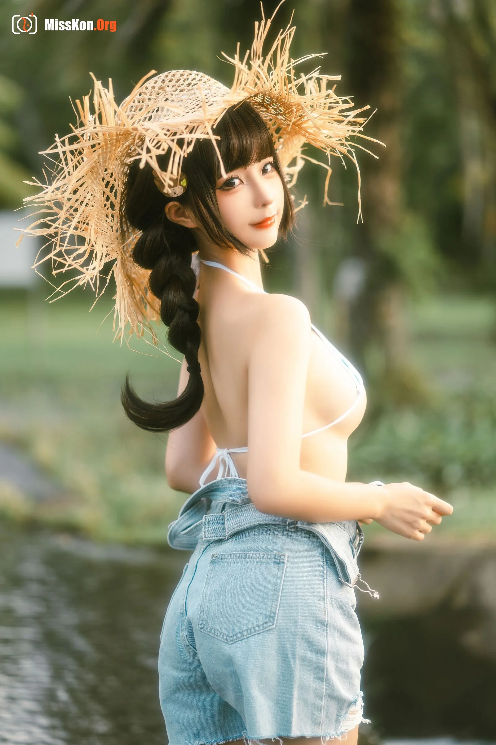 Stupid Momo: Hulk - Photo 3