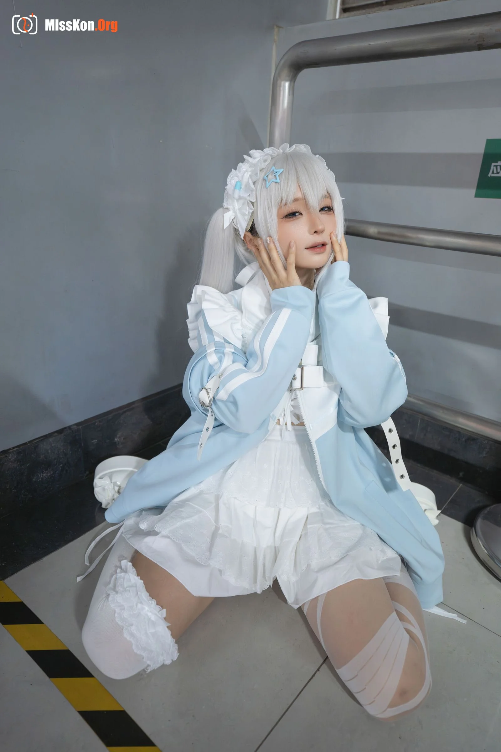Stupid Momo: Light blue - Photo 11