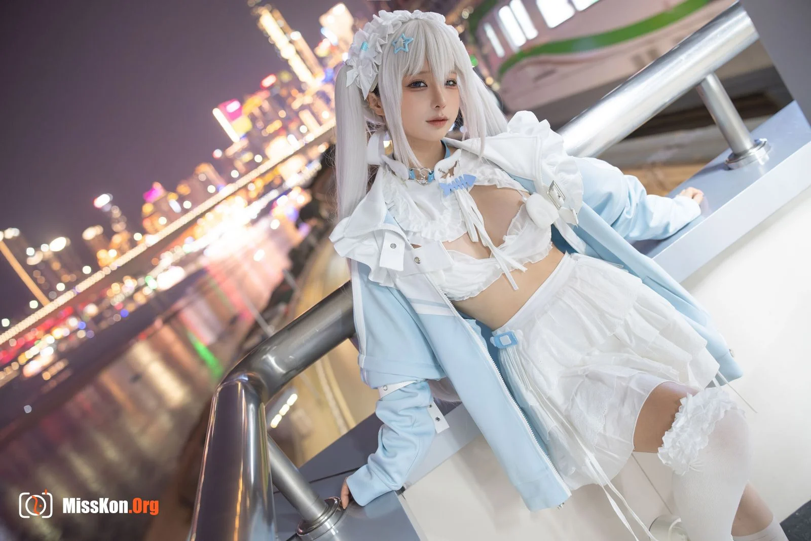 Stupid Momo: Light blue - Photo 16