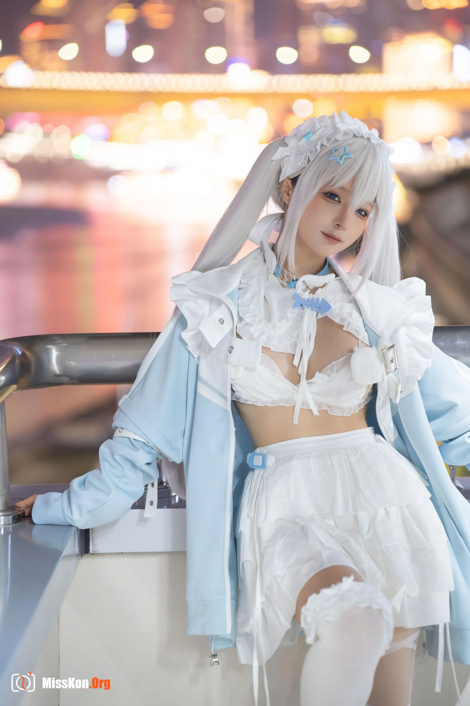 Stupid Momo: Light blue - Photo 17