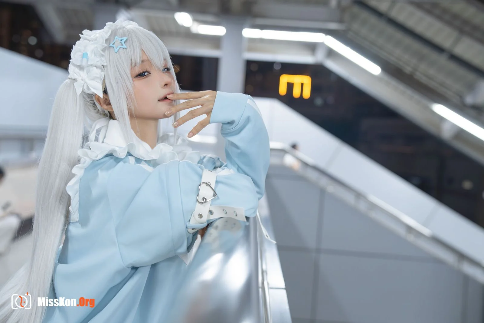Stupid Momo: Light blue - Photo 2