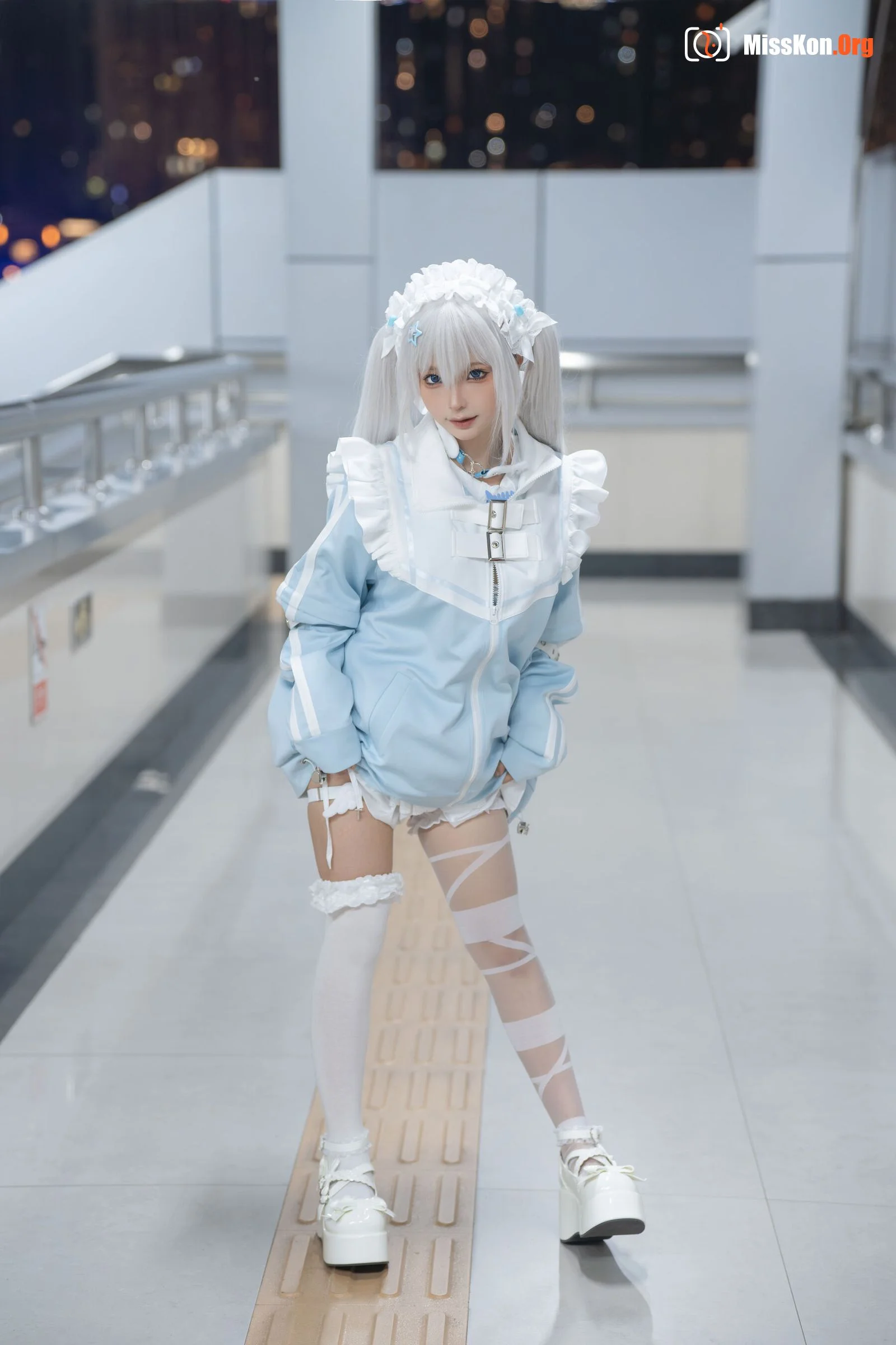 Stupid Momo: Light blue - Photo 9