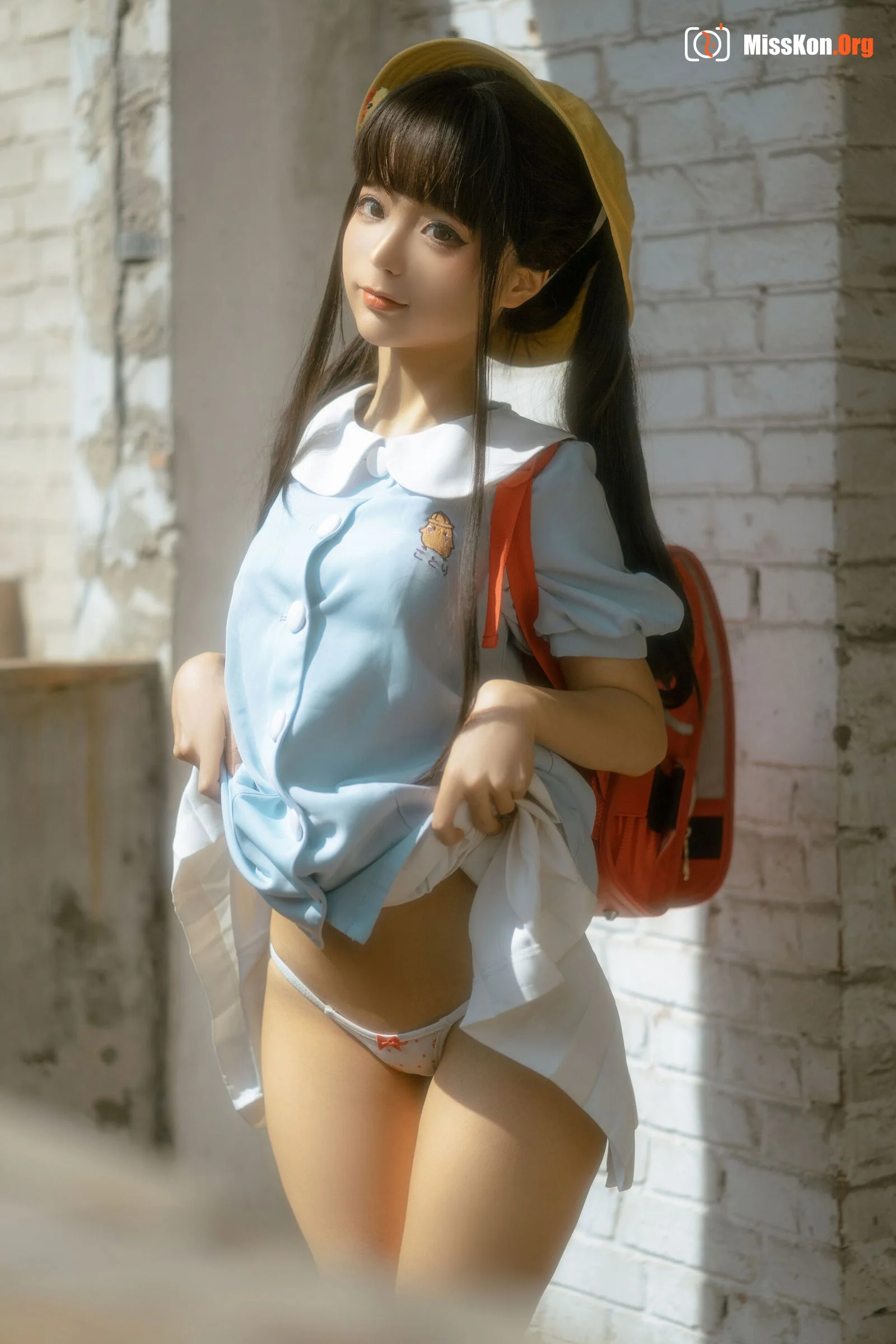 Stupid Momo: Little yellow hat - Photo 12