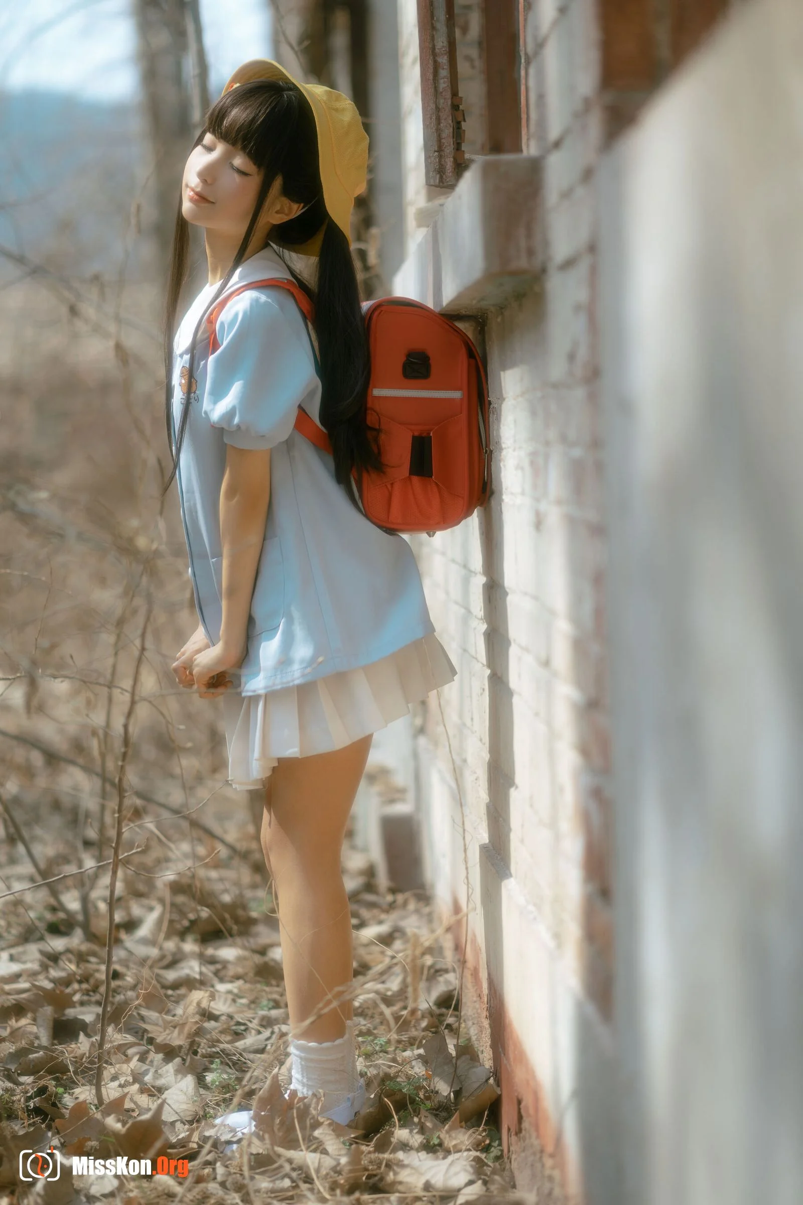Stupid Momo: Little yellow hat - Photo 4