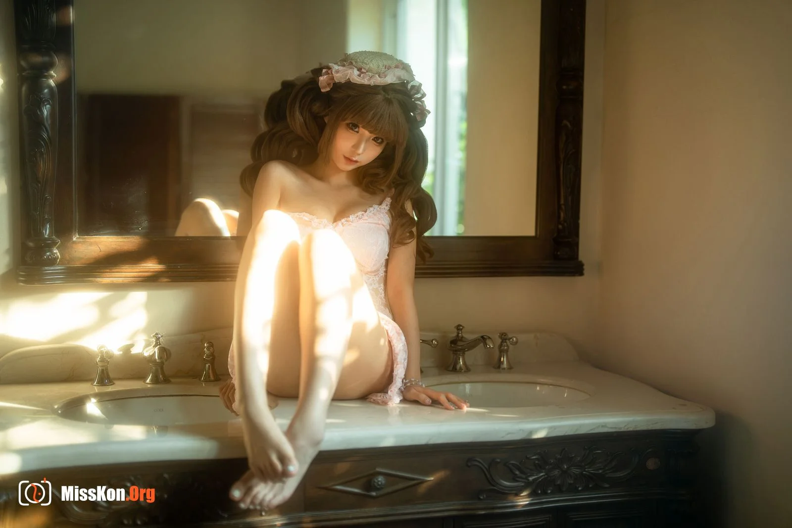 Stupid Momo: Mirror - Photo 5