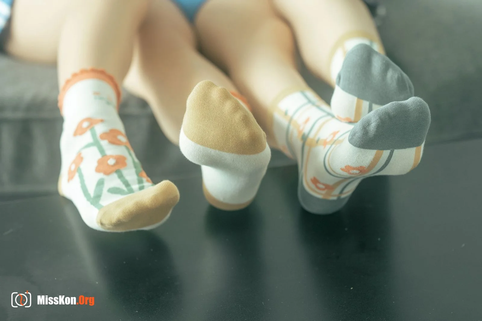 Stupid Momo: My desk mate - Photo 7