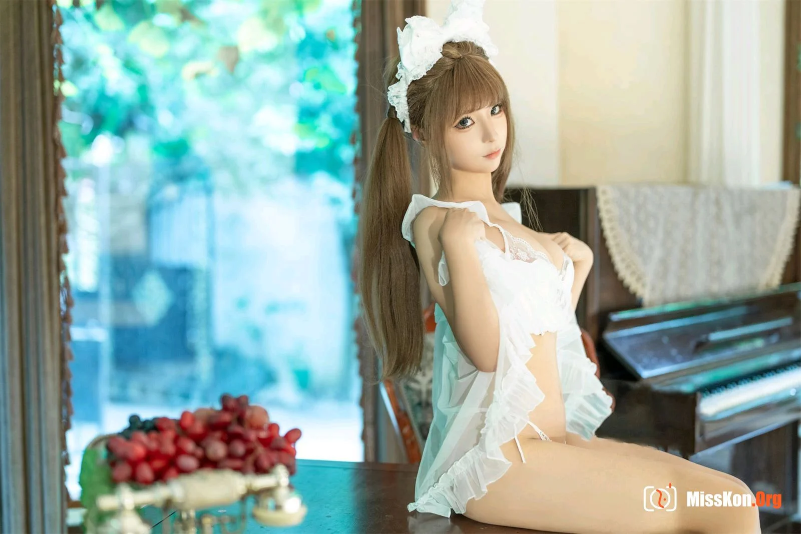 Stupid Momo: Pure White Wife - Photo 19
