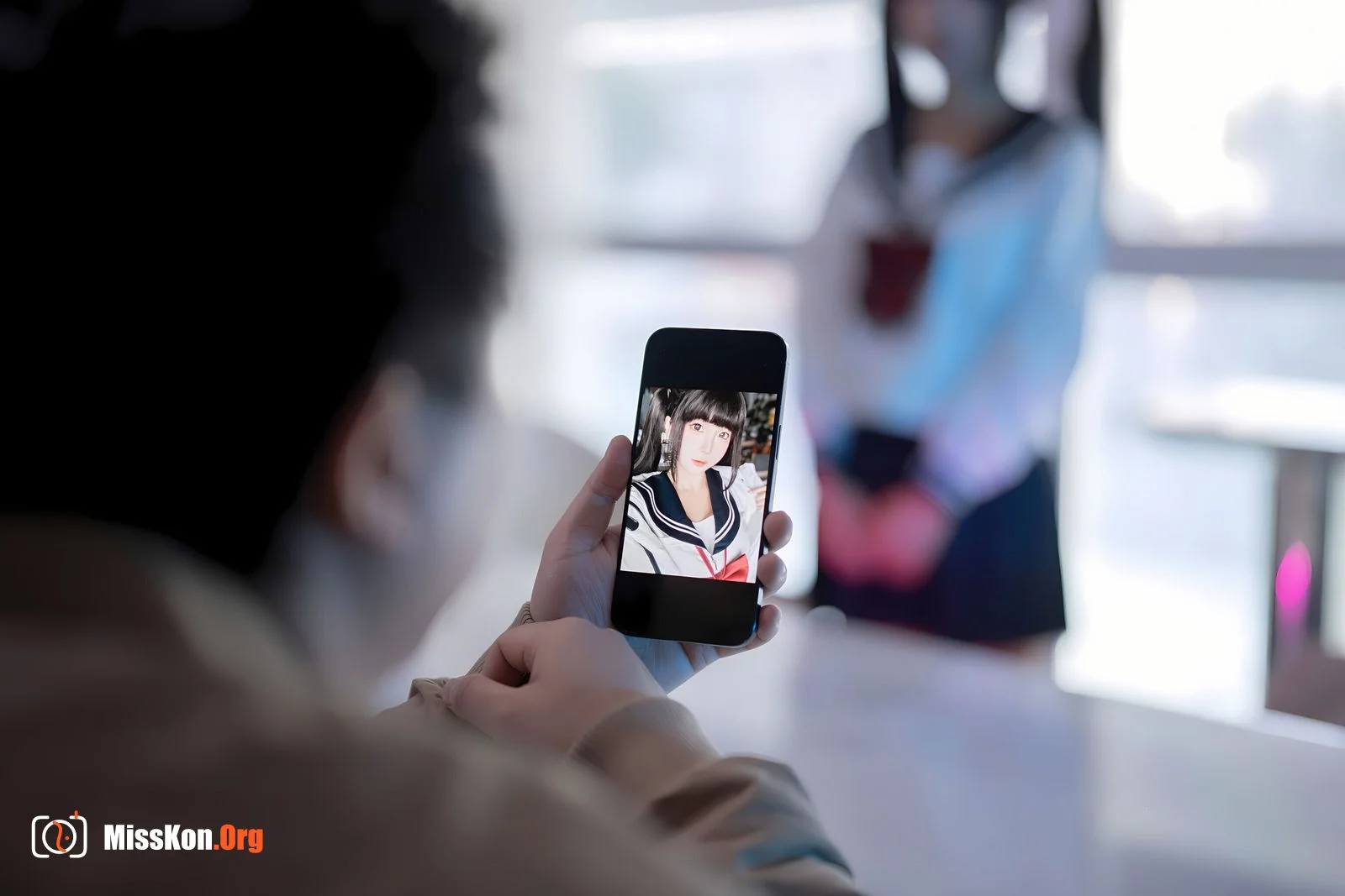 Stupid Momo: Schoolgirl's part-time job - Photo 9