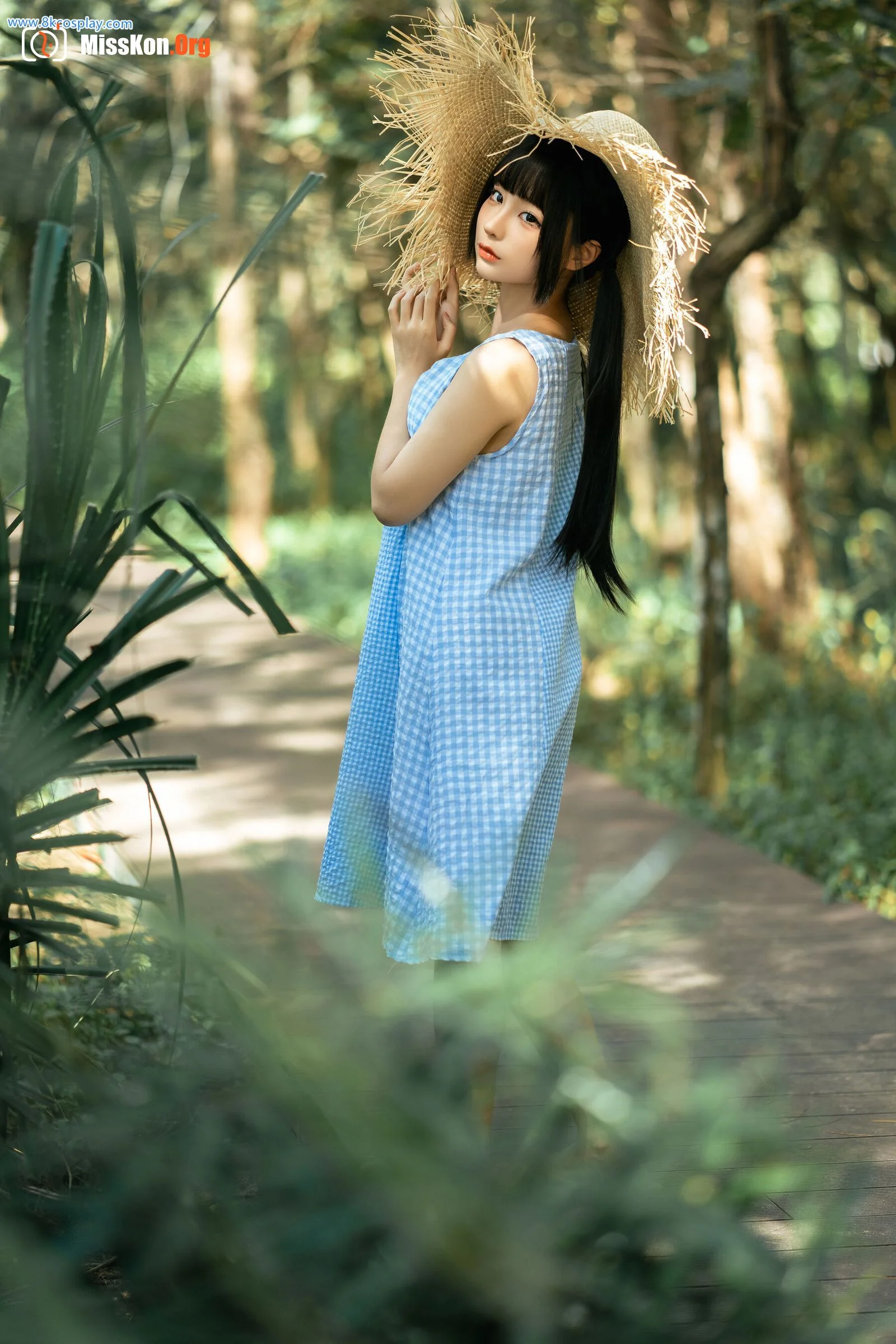Stupid Momo: Stroll - Photo 7