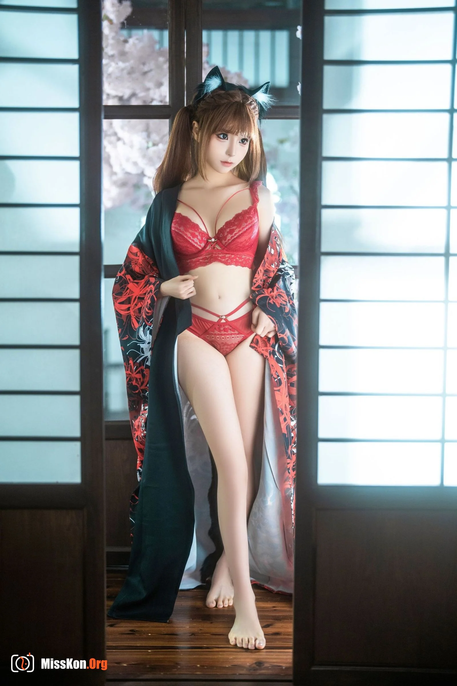 Stupid Momo: Tied kimono - Photo 2
