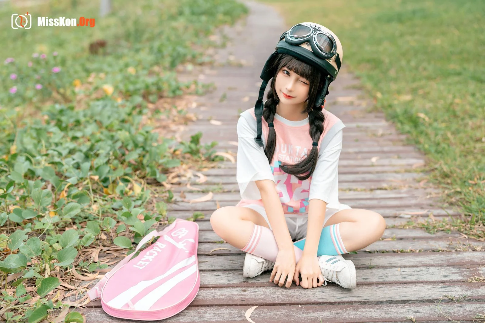 Stupid Momo: Trolley - Photo 11