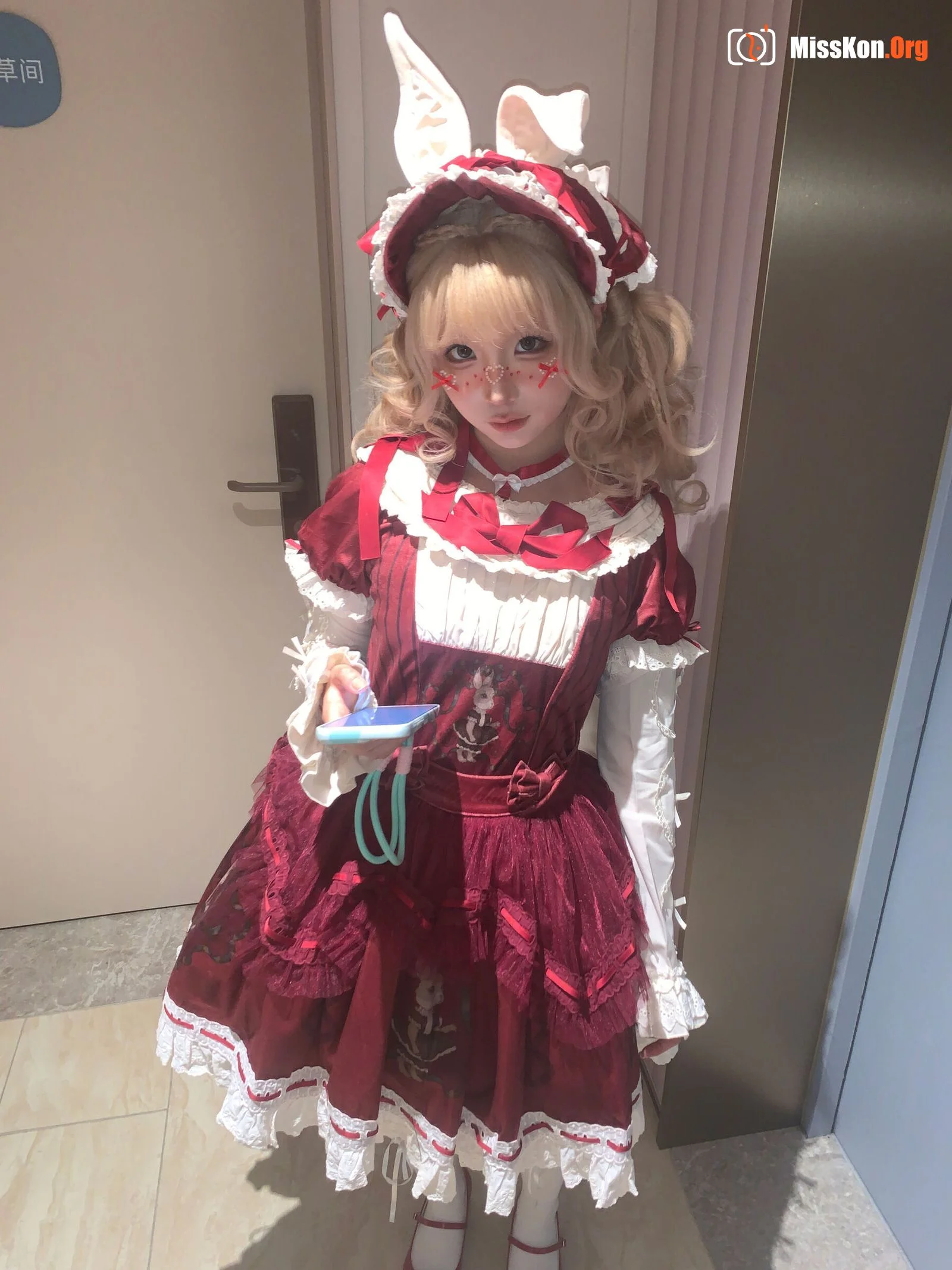 Stupid Momo: Window Doll - Photo 123