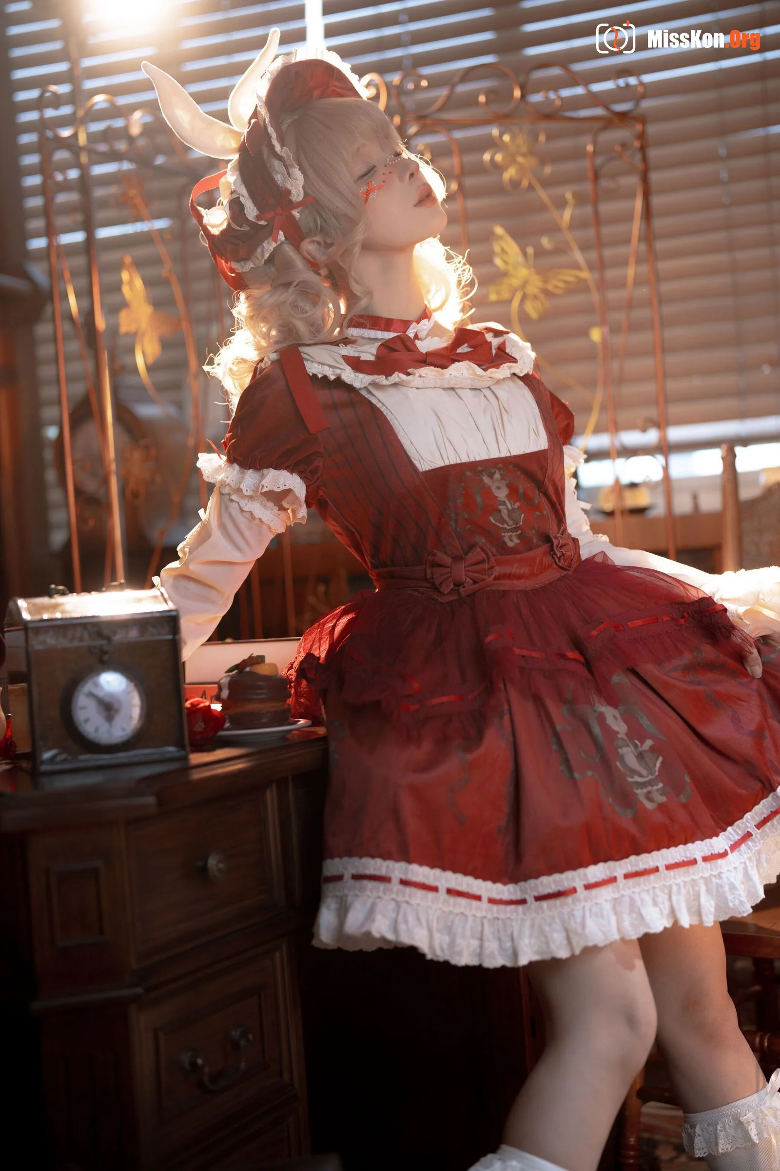 Stupid Momo: Window Doll - Photo 35