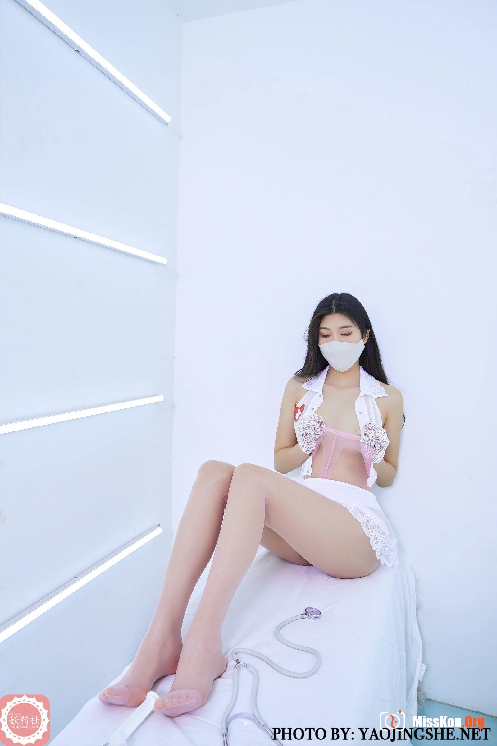 Su Wei: Little nurse (T2024) - Photo 10