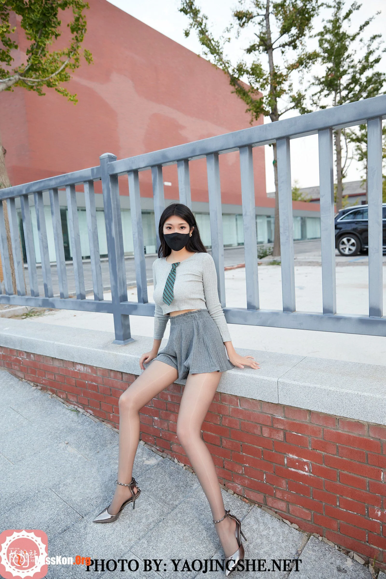 Su Wei: On the way to get off work (T2044) - Photo 17