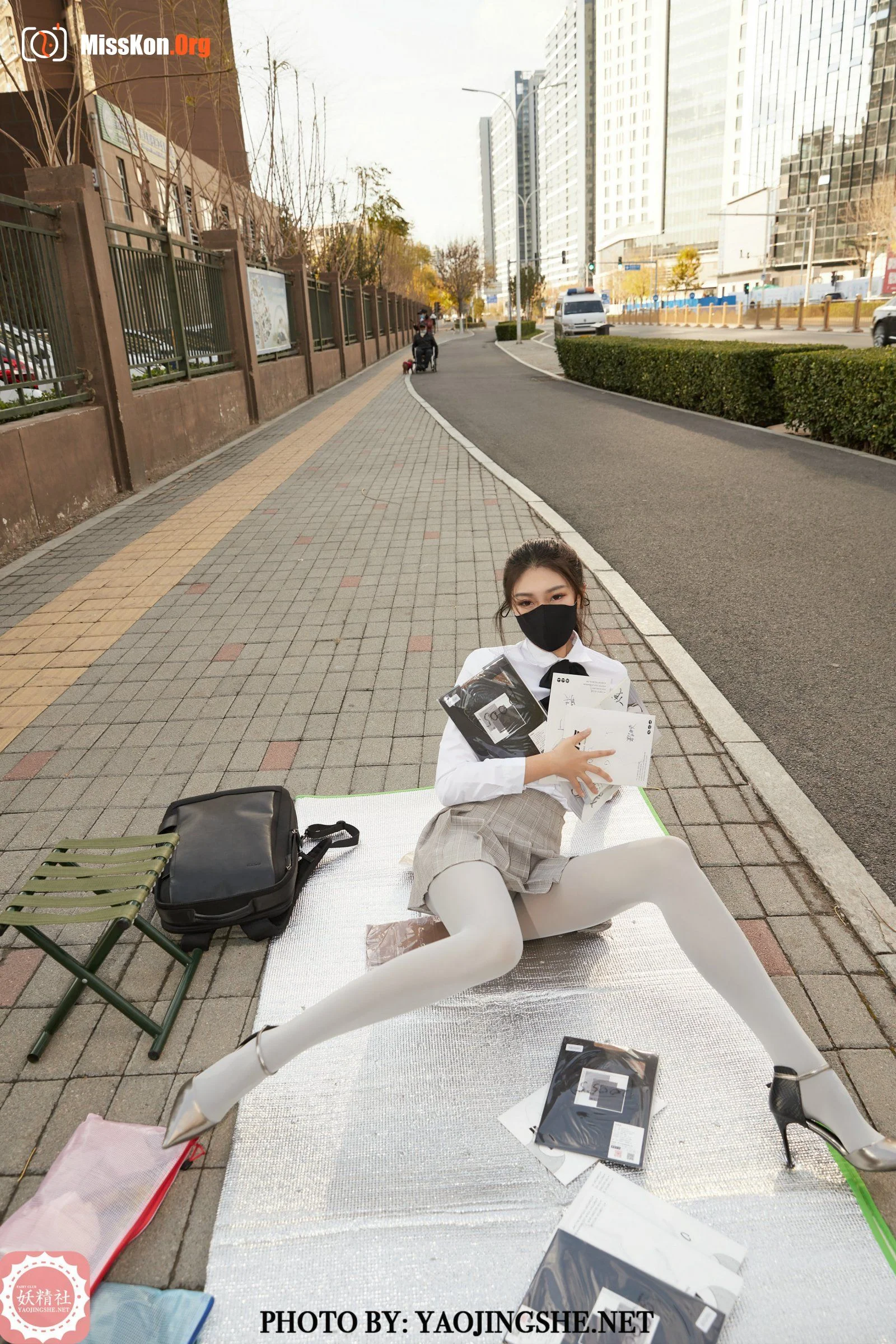 Su Wei: Set up a stall (T2113) - Photo 13
