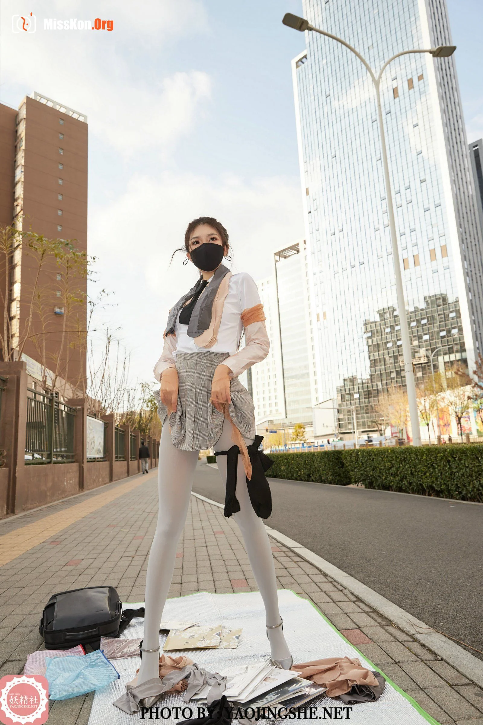Su Wei: Set up a stall (T2113) - Photo 4