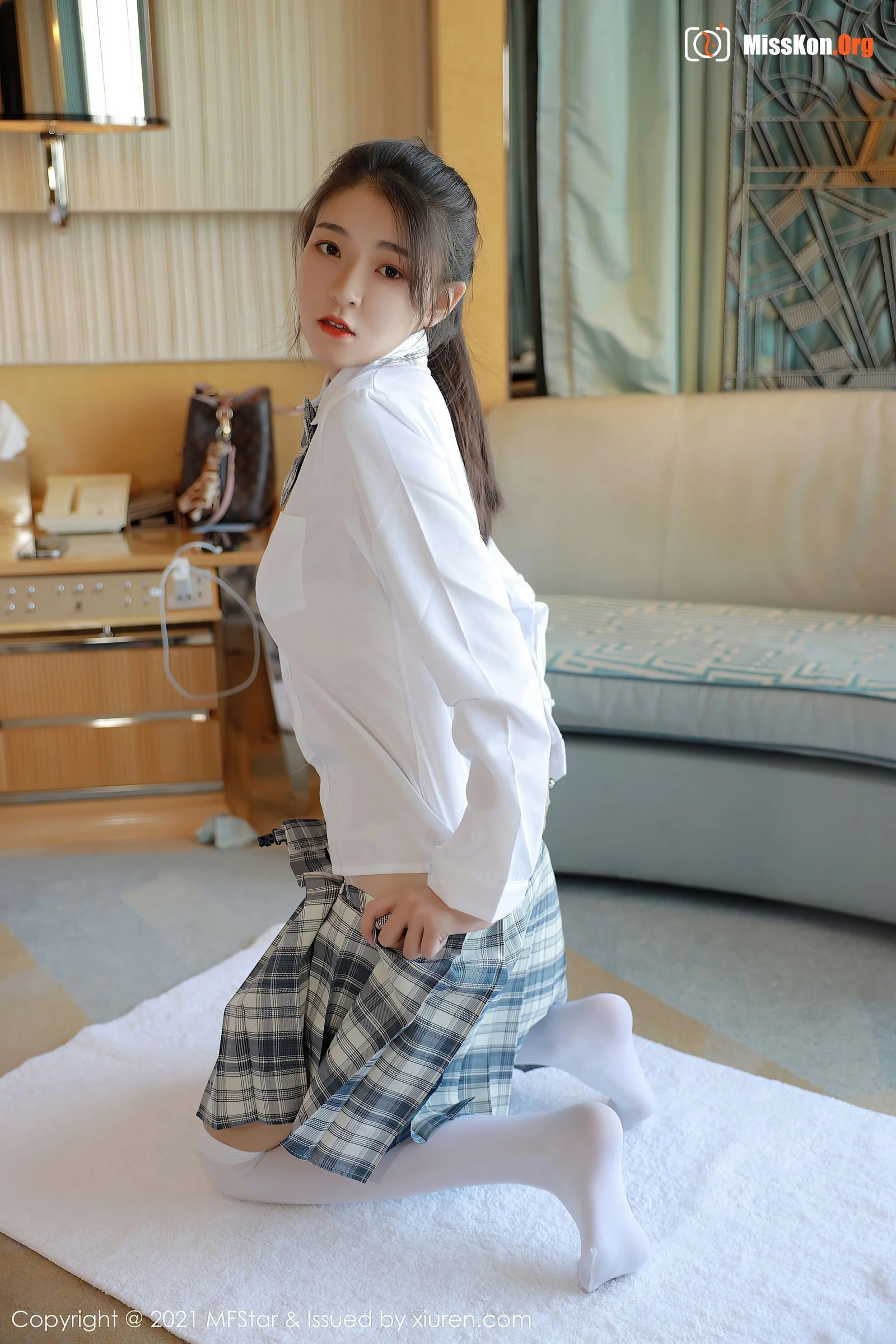 Su Yutong - Photo 28